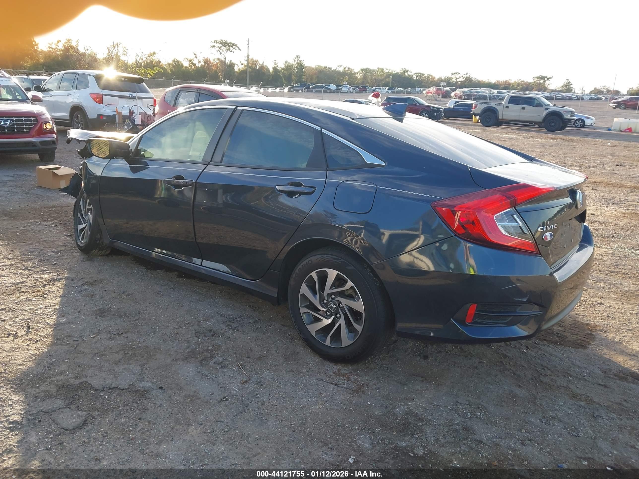 HONDA CIVIC image 3