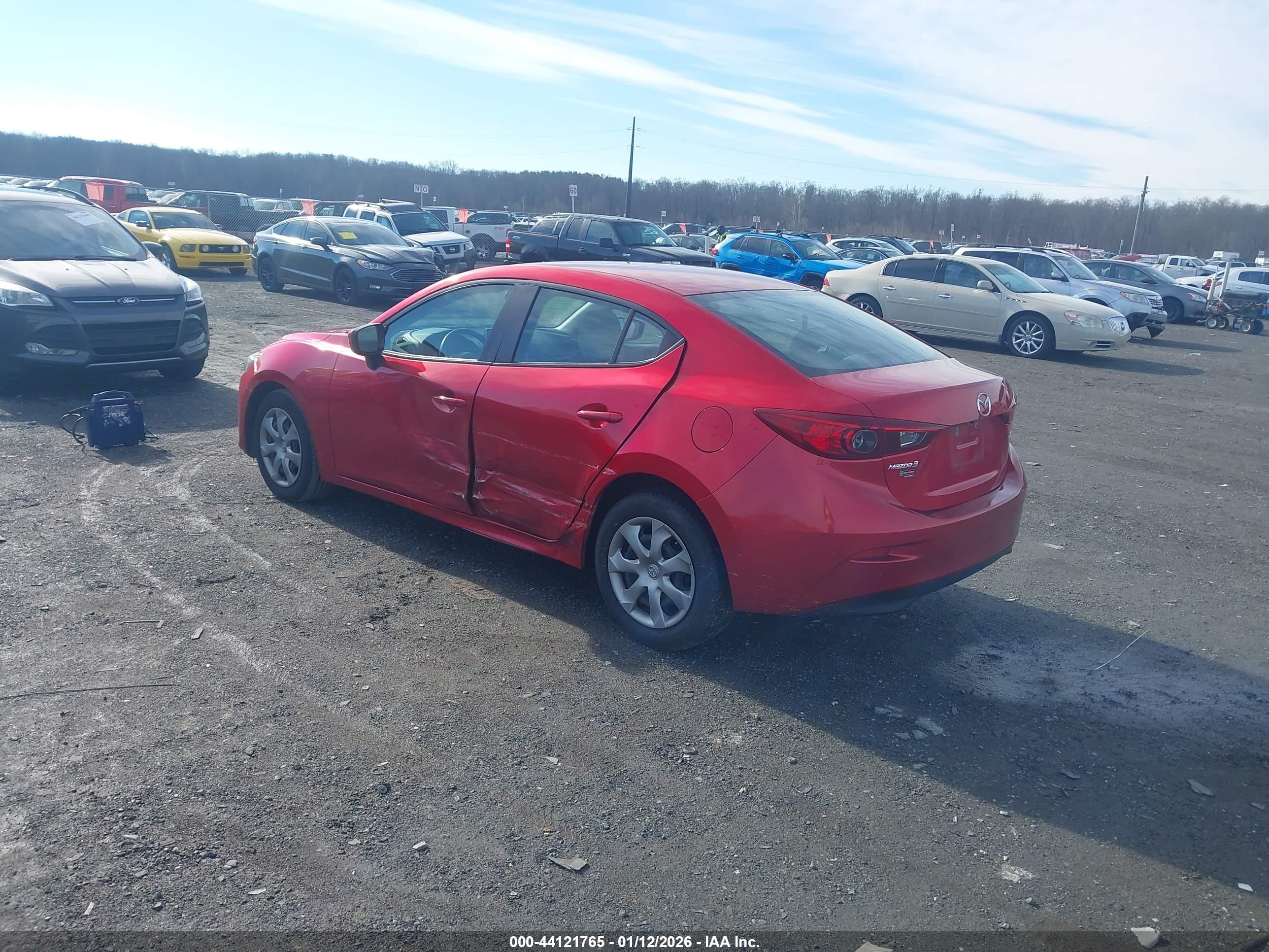 MAZDA MAZDA3 image 3