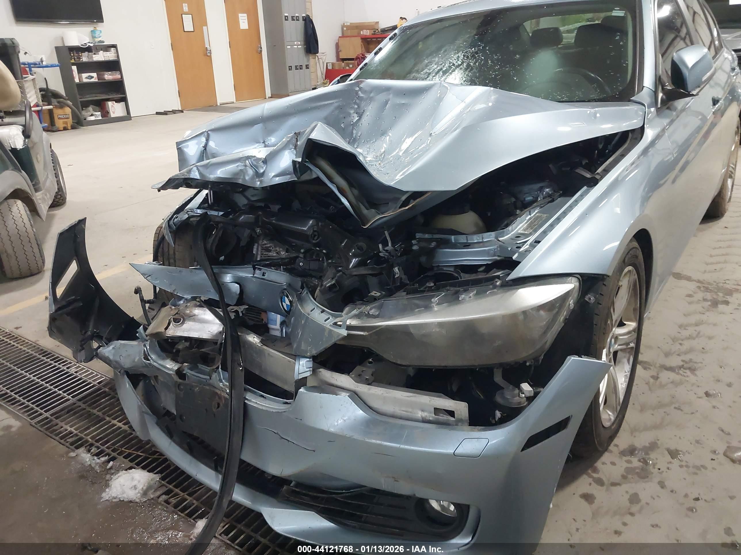 BMW 328I image 6