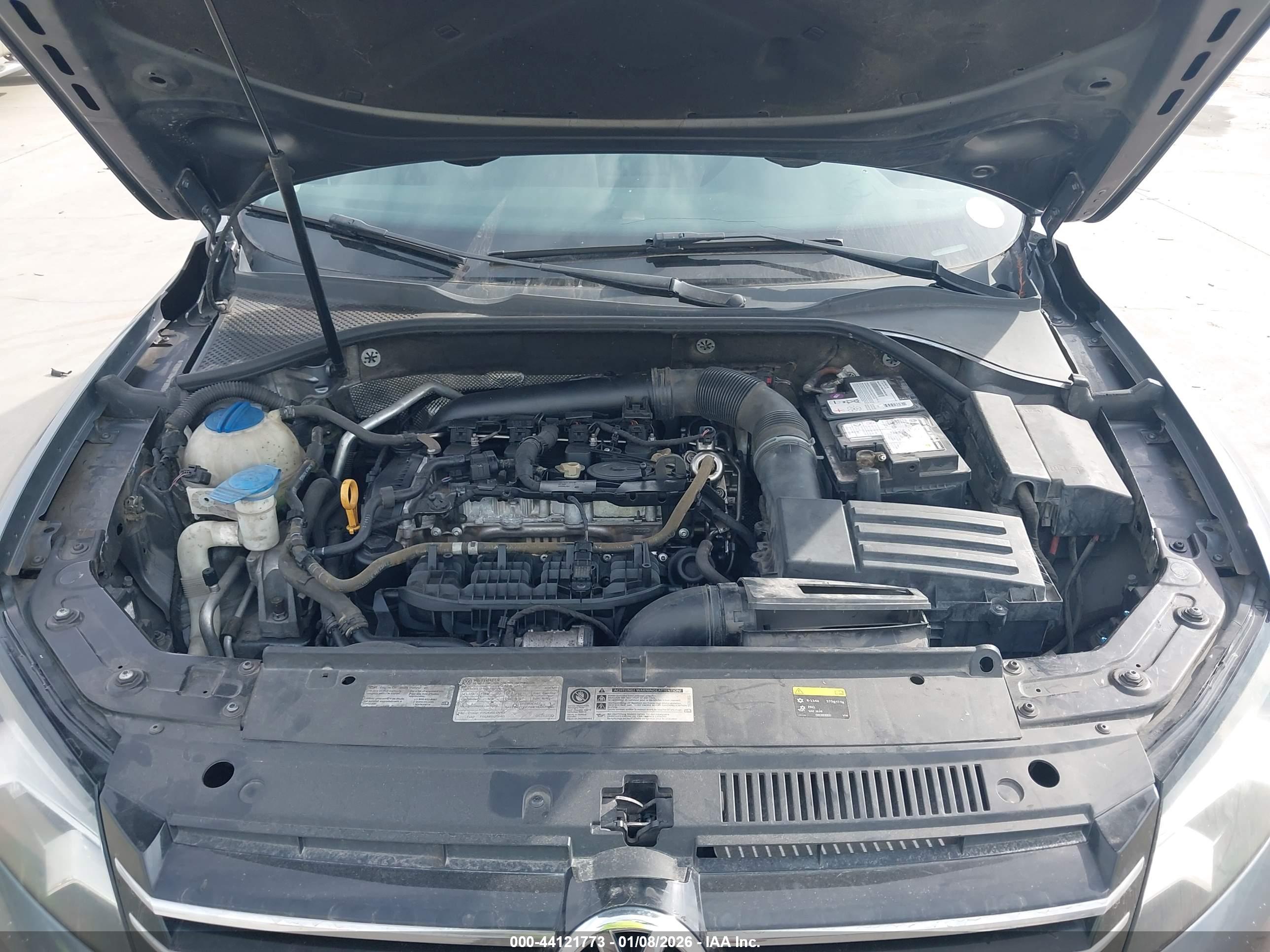 VOLKSWAGEN PASSAT image 10