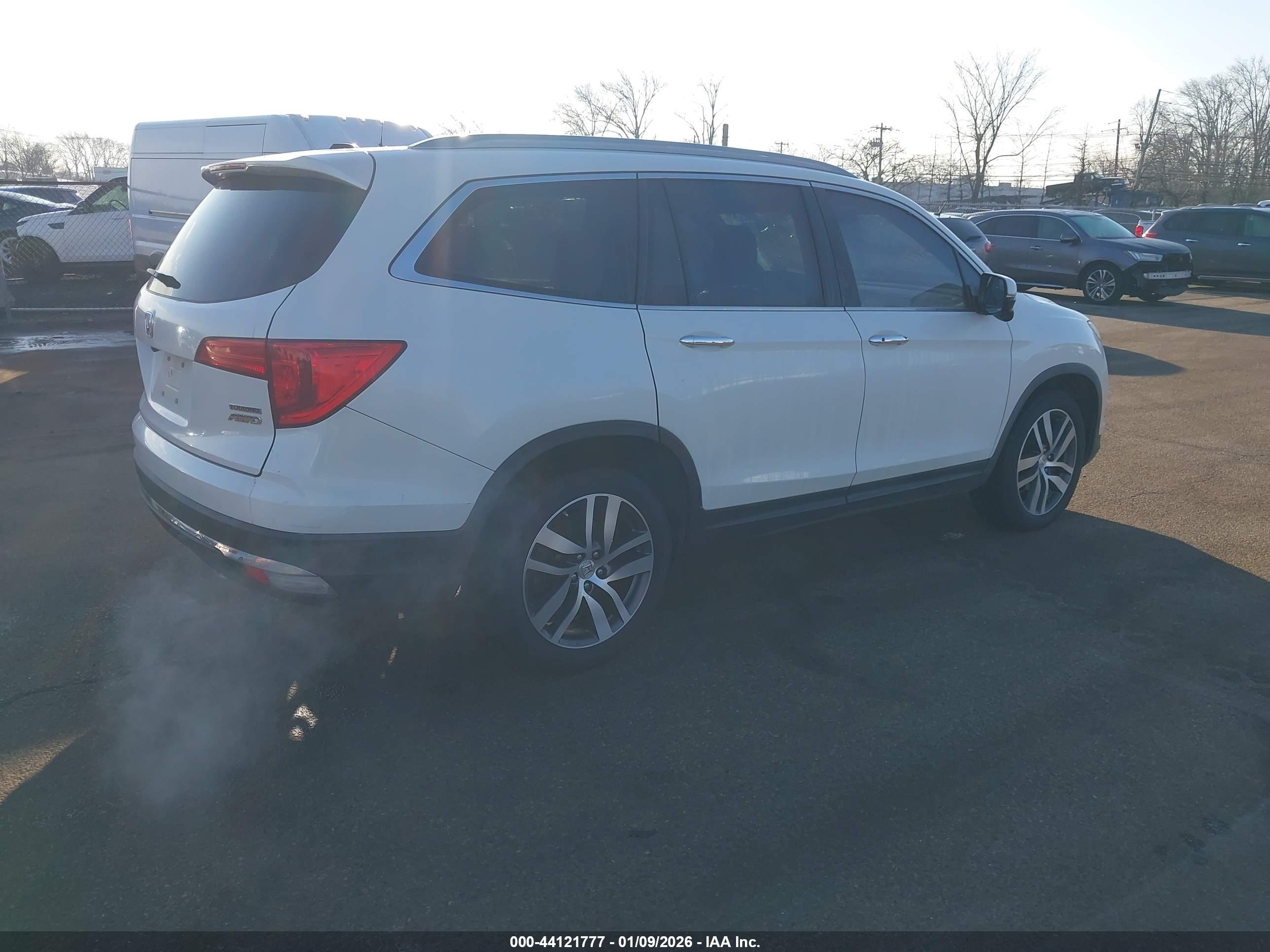 HONDA PILOT image 4