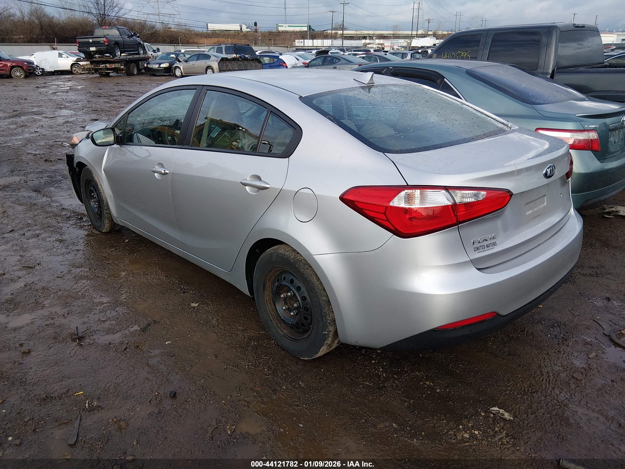 KIA FORTE image 3