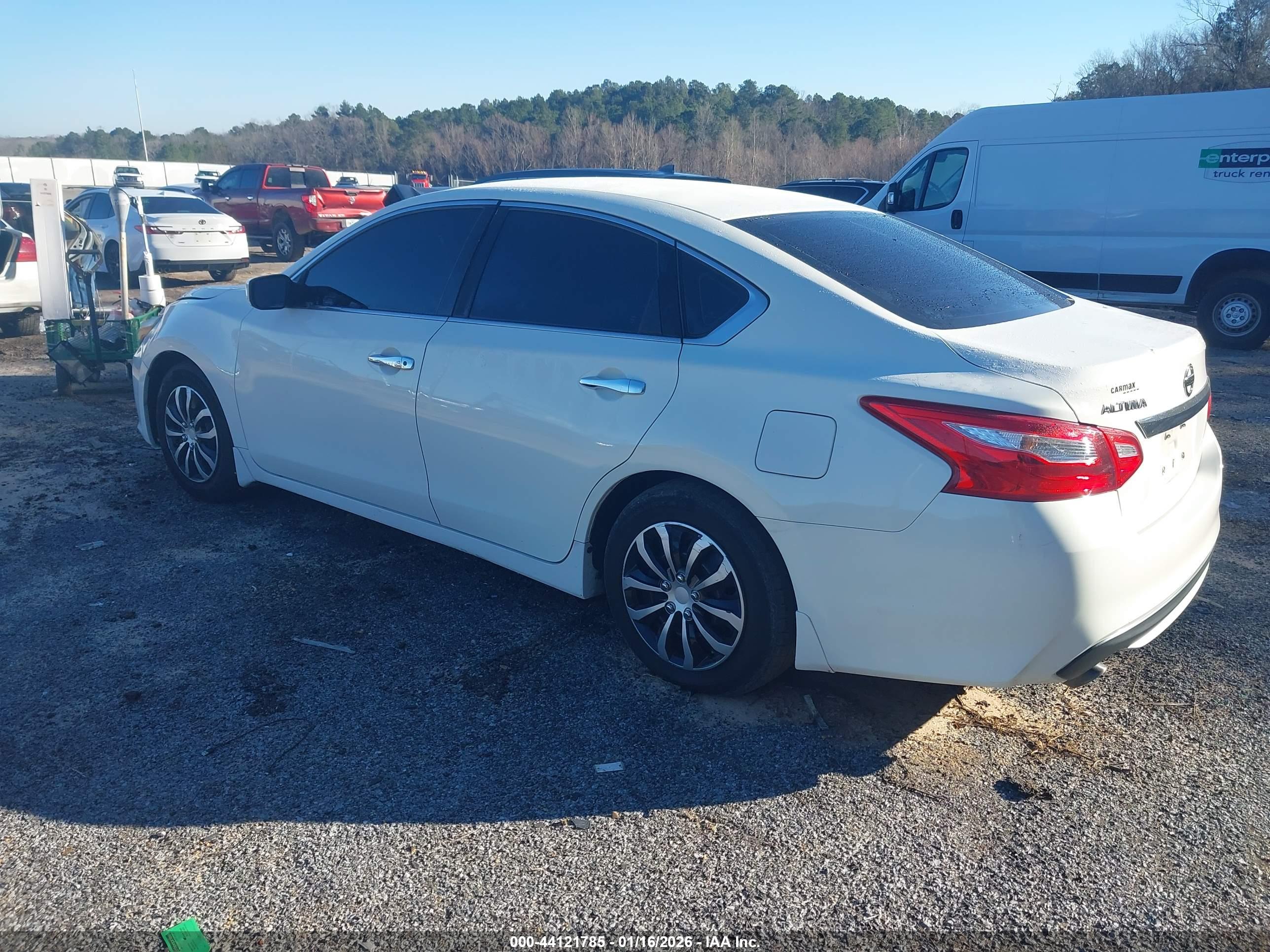 NISSAN ALTIMA image 3