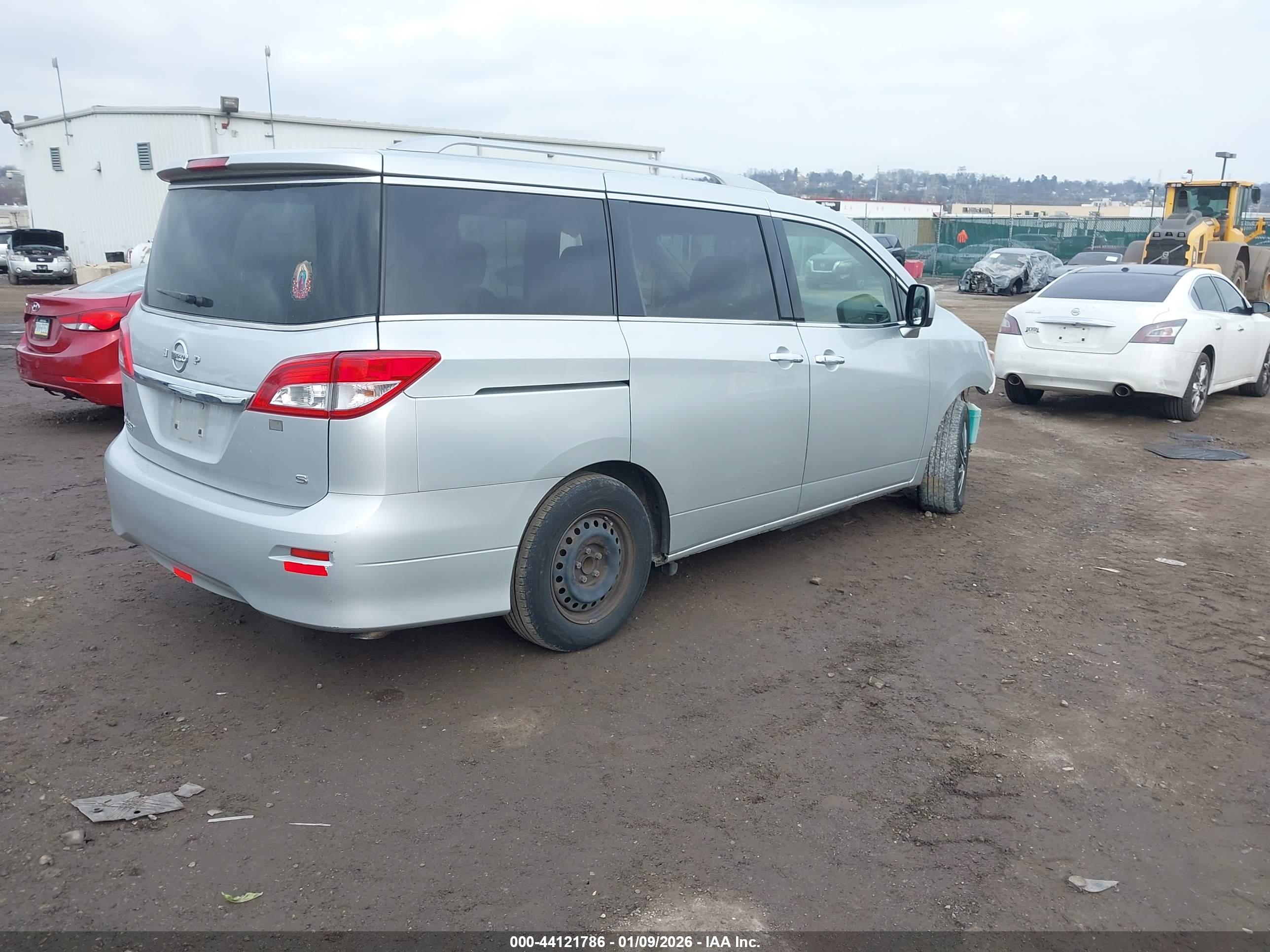 NISSAN QUEST image 4