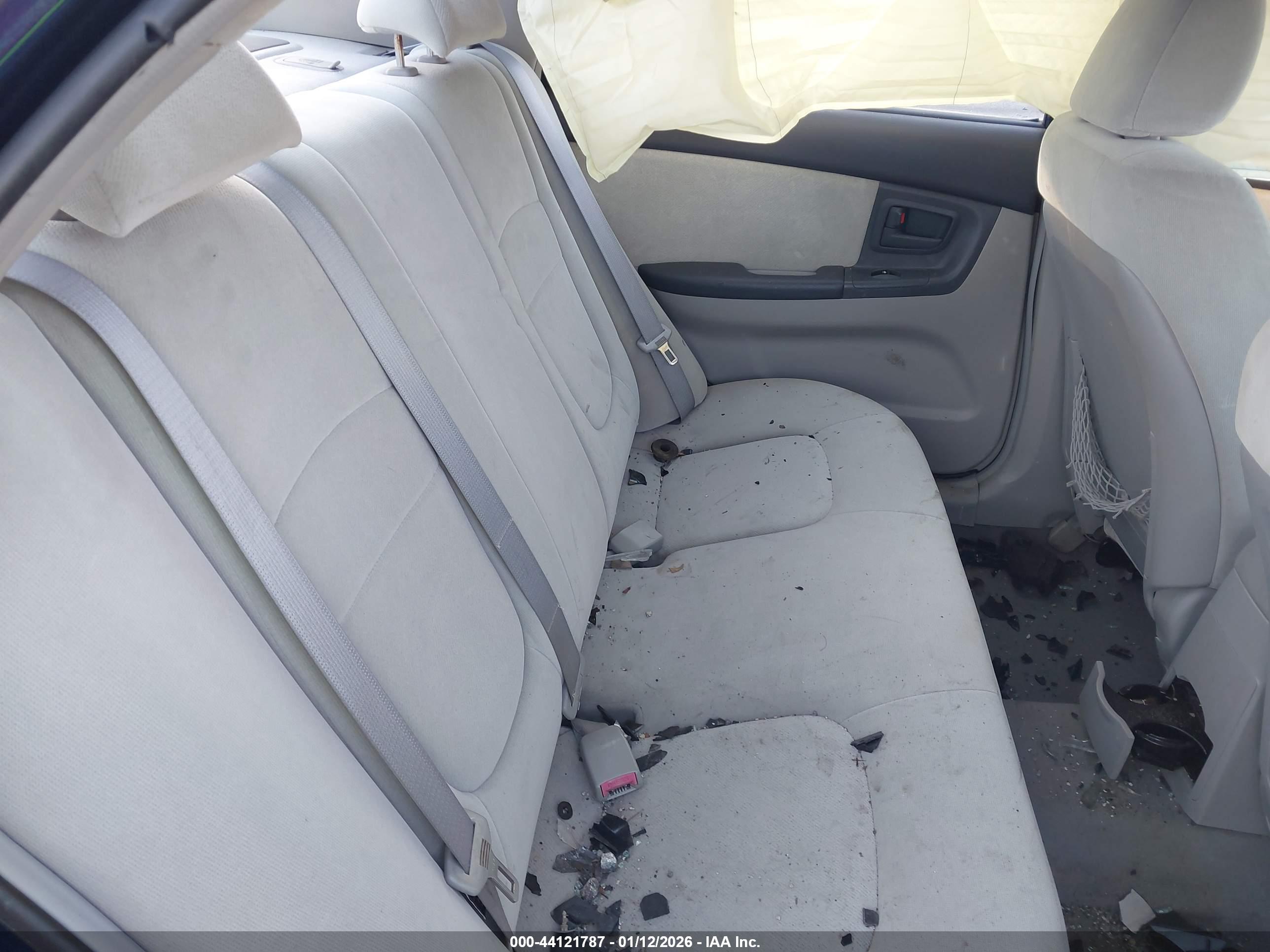 KIA SPECTRA image 8
