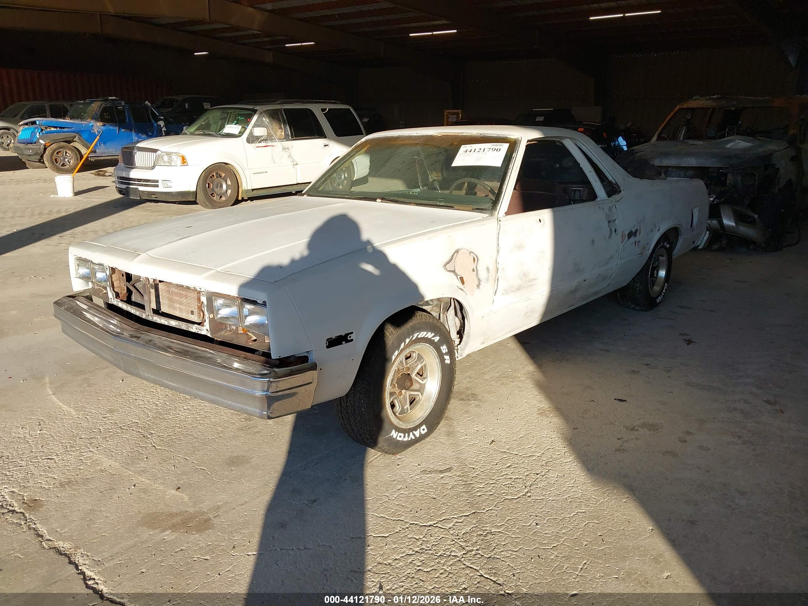 CHEVROLET EL image 2