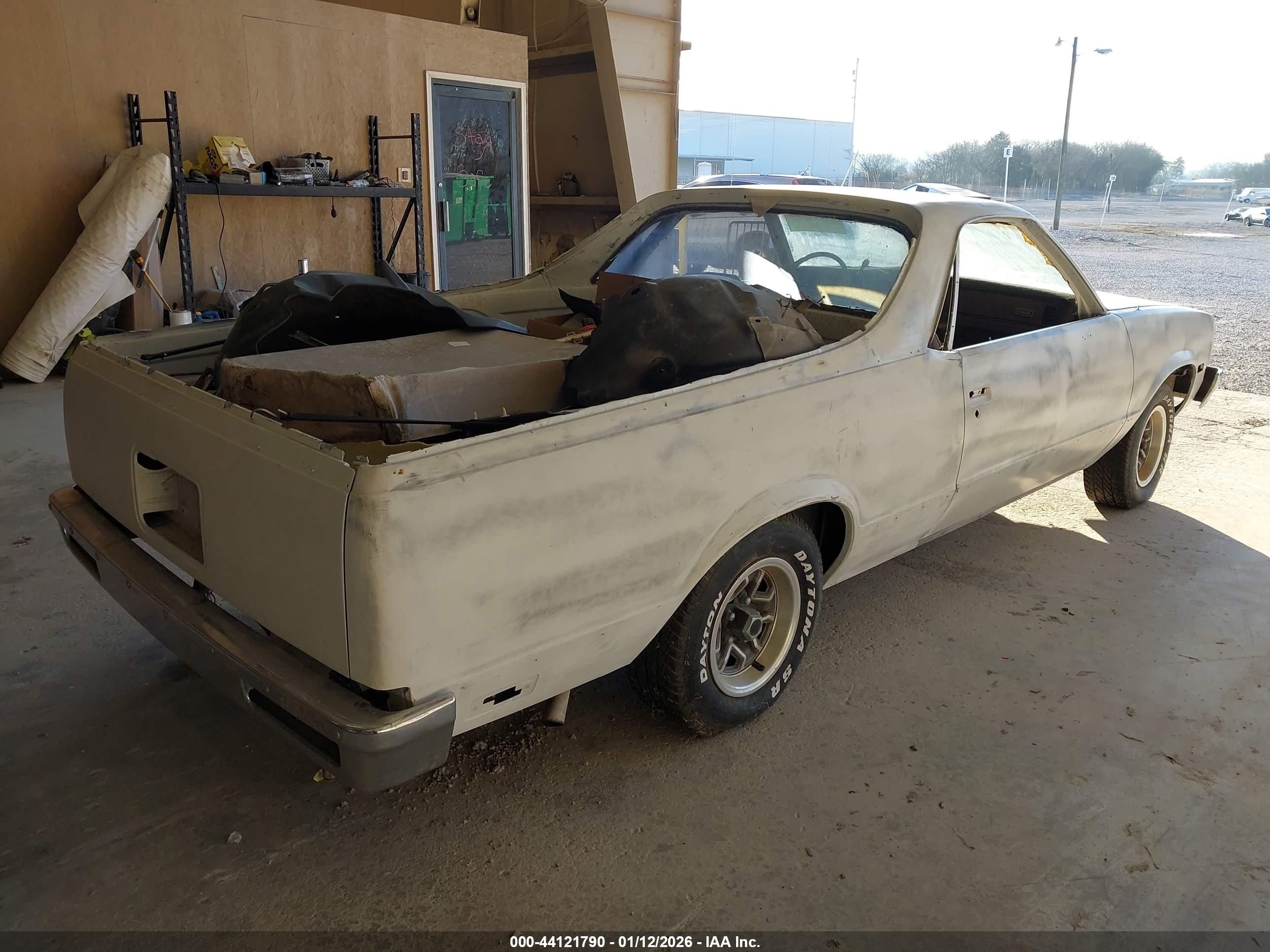 CHEVROLET EL image 4