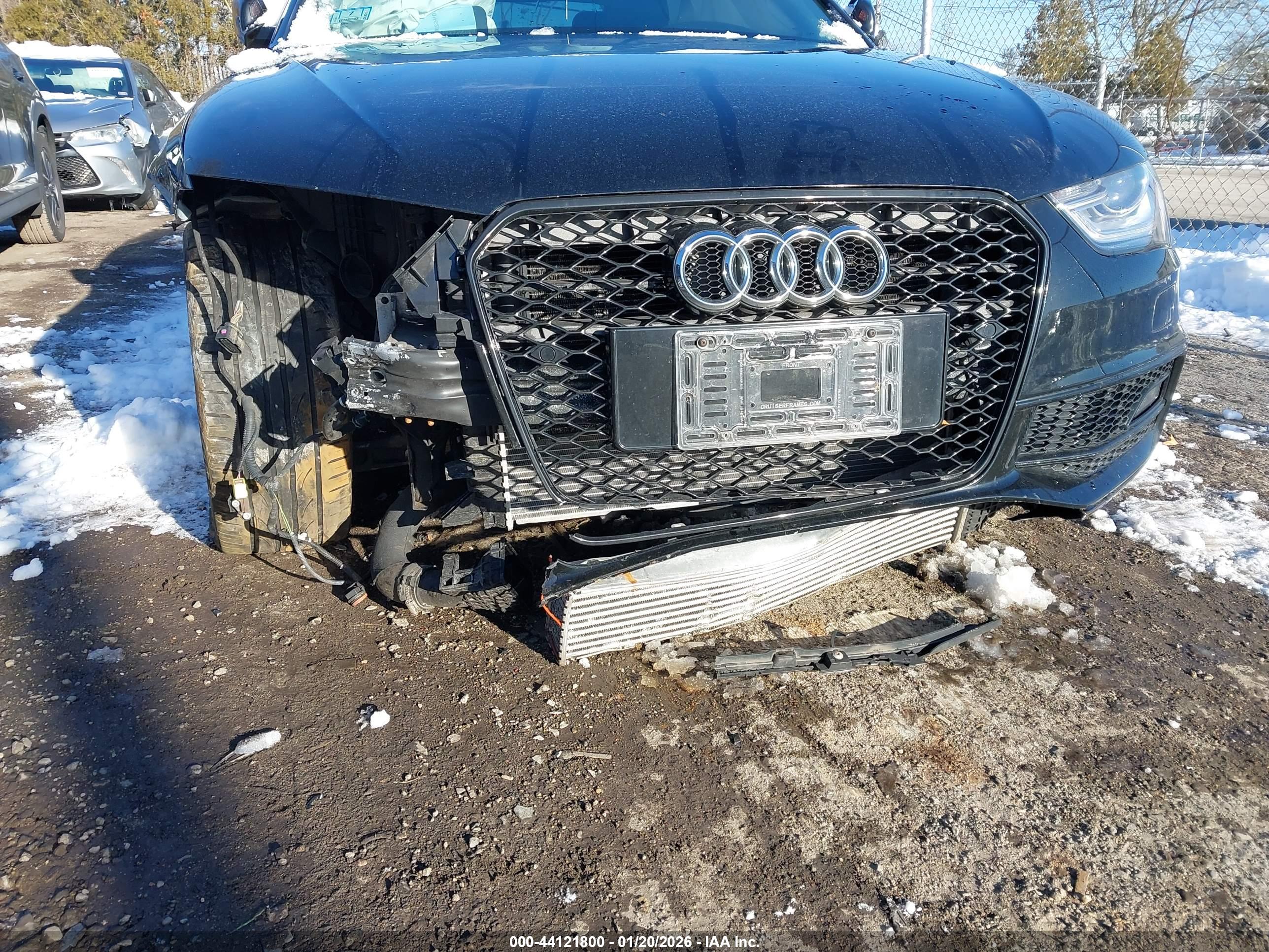 AUDI A4 image 6