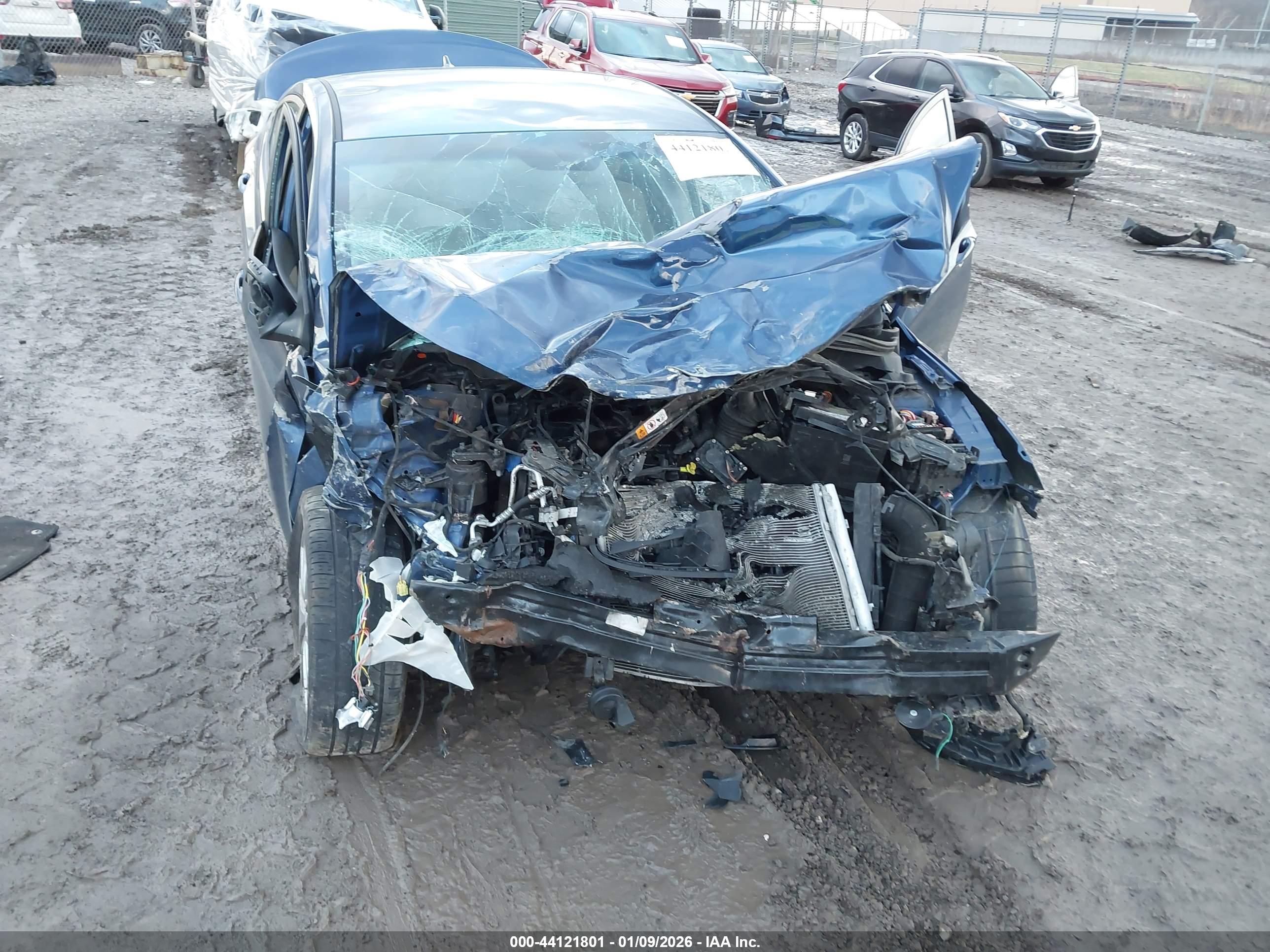 HYUNDAI ELANTRA image 6