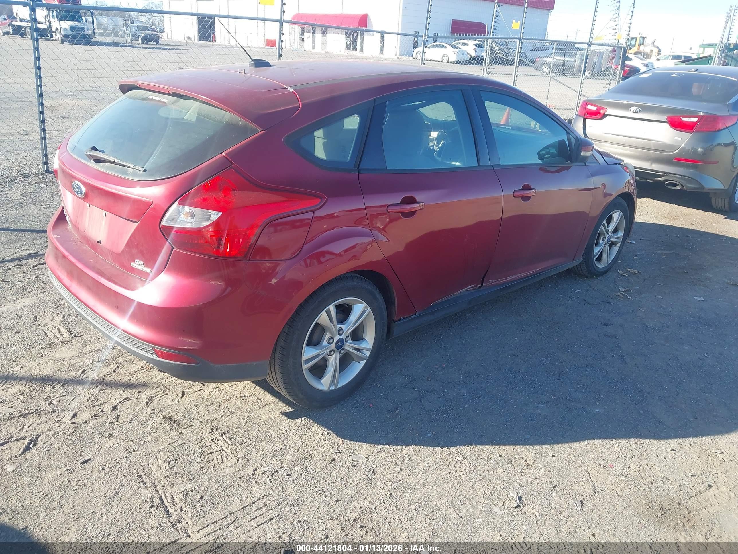 FORD FOCUS image 4