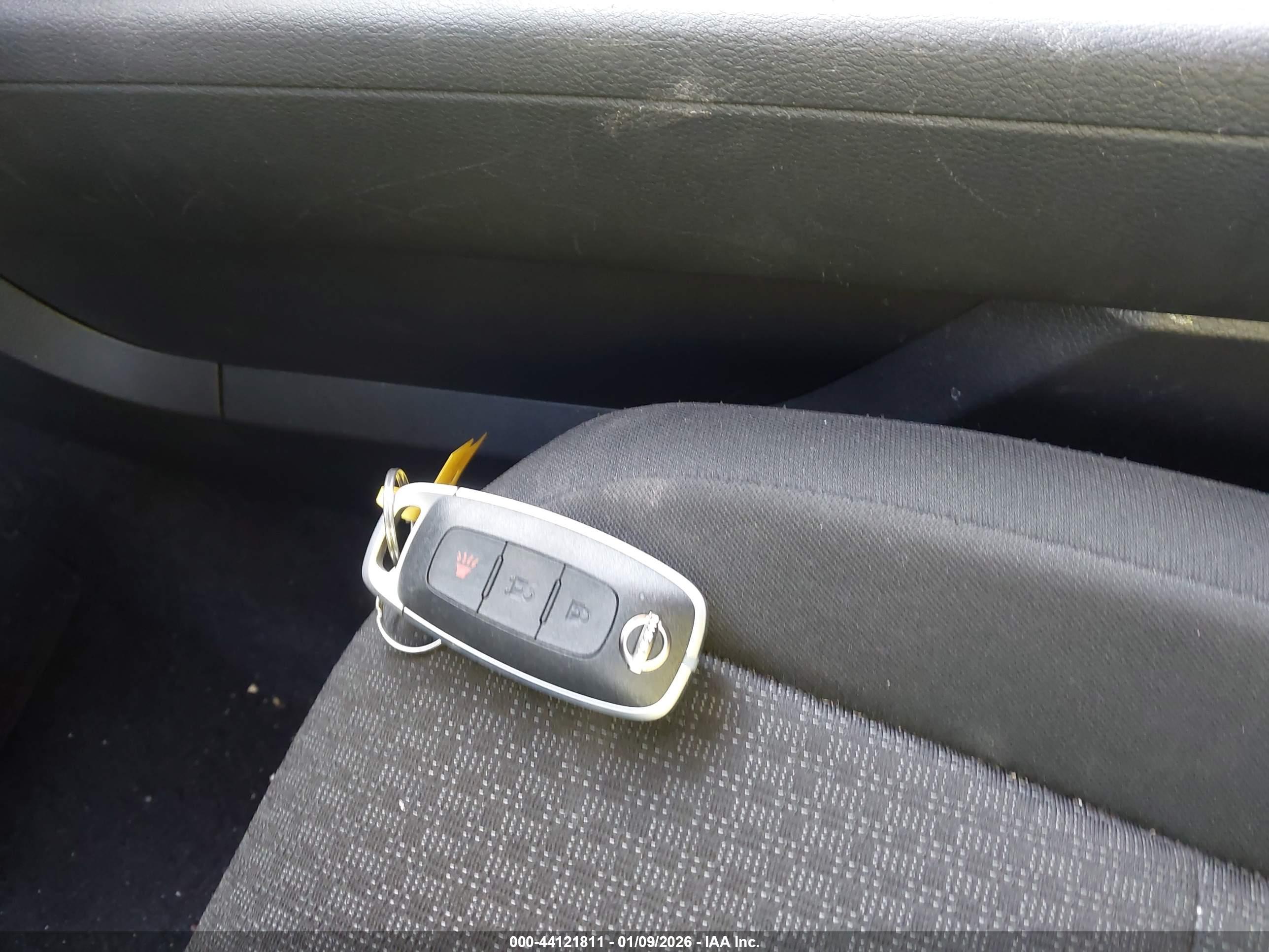 NISSAN KICKS image 11
