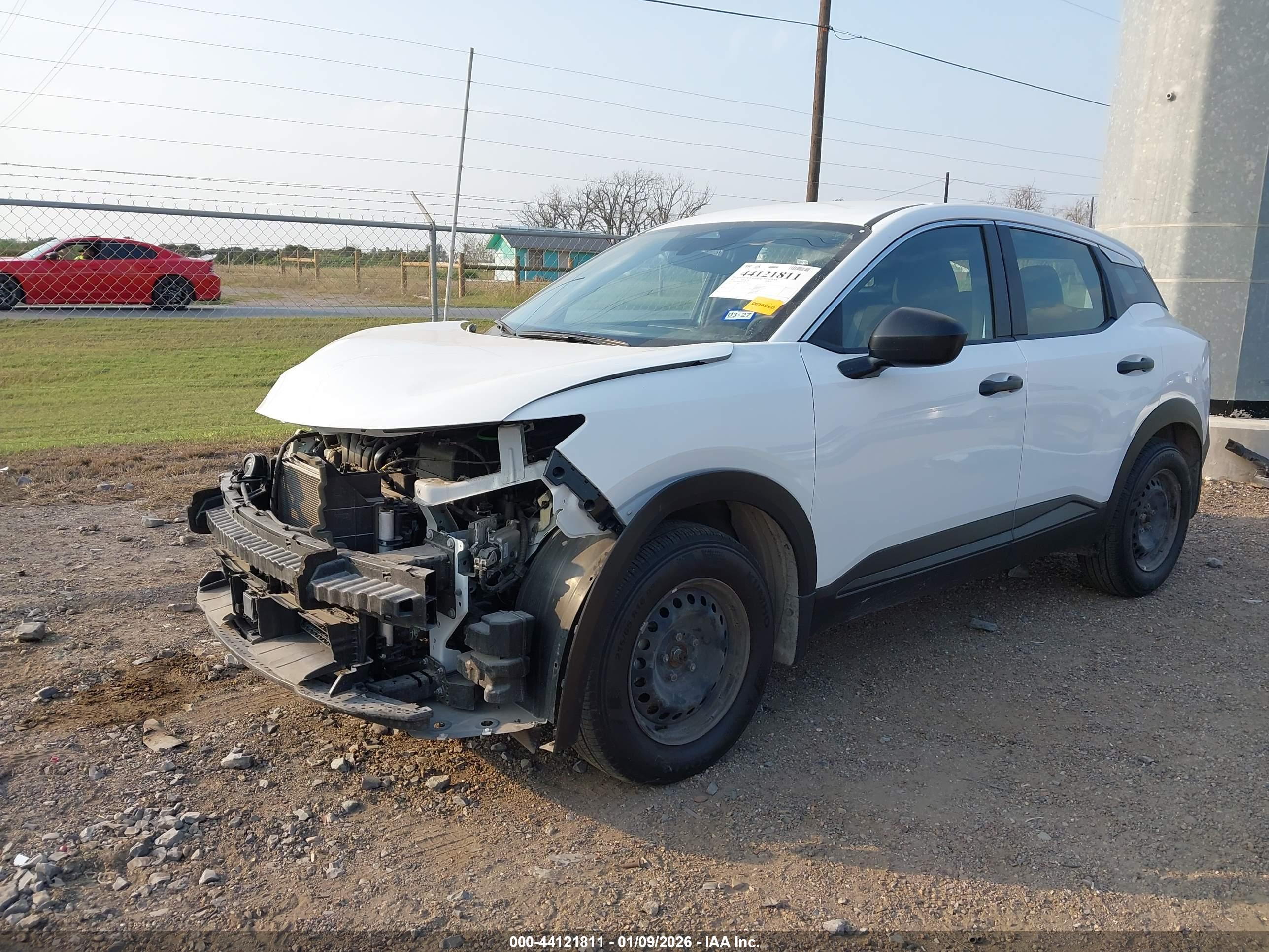 NISSAN KICKS image 2