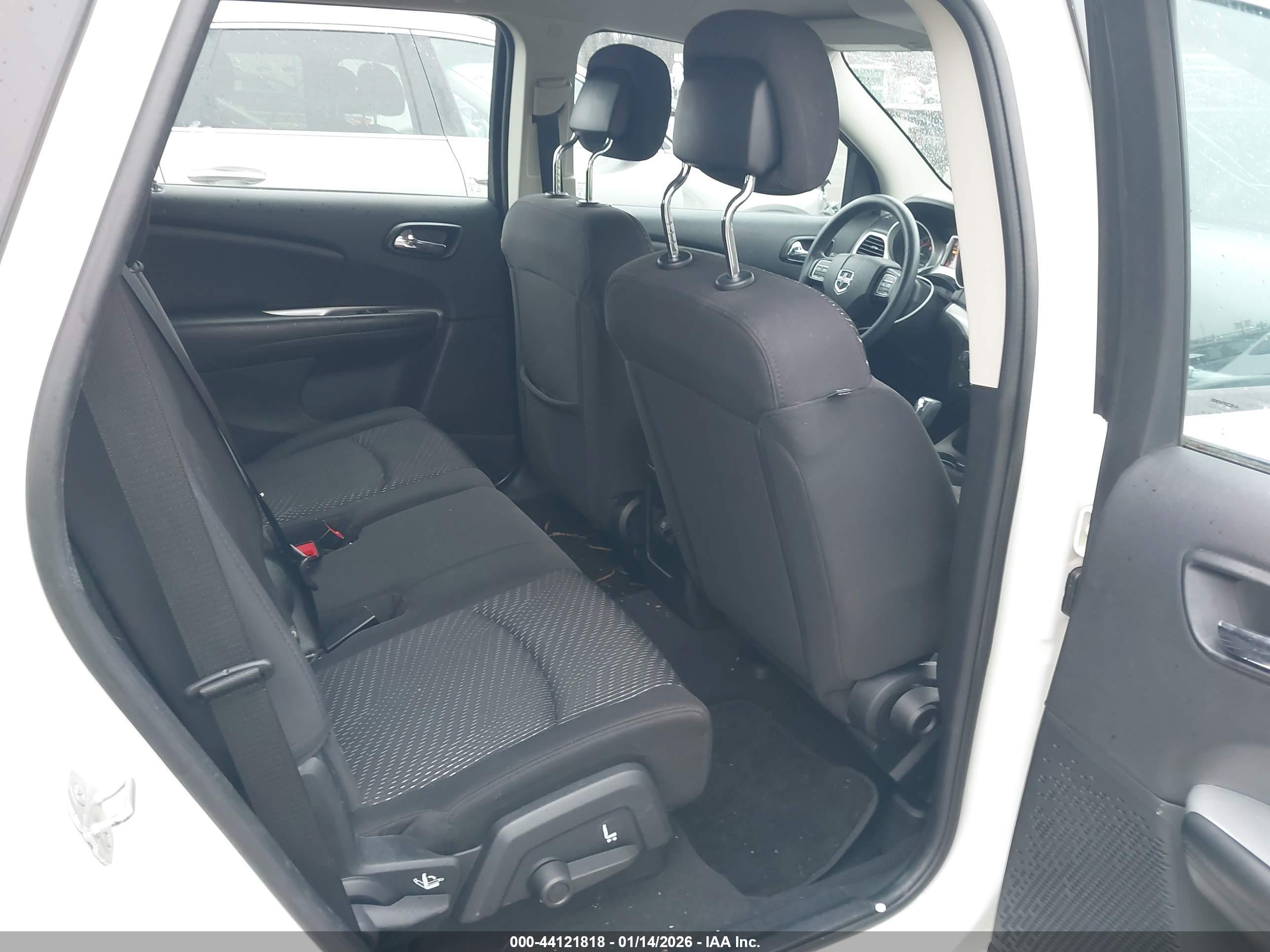 DODGE JOURNEY image 8