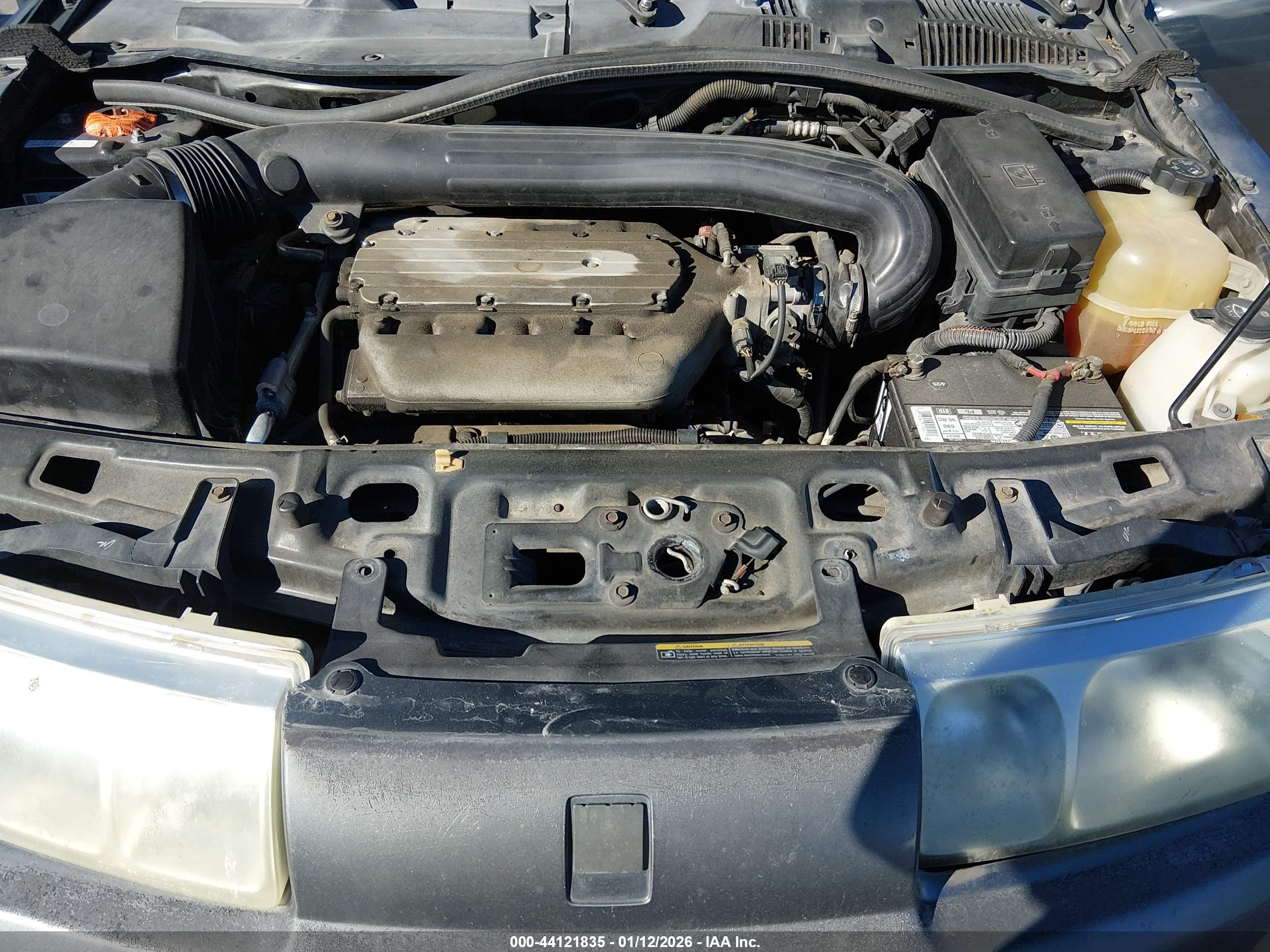 SATURN VUE image 10
