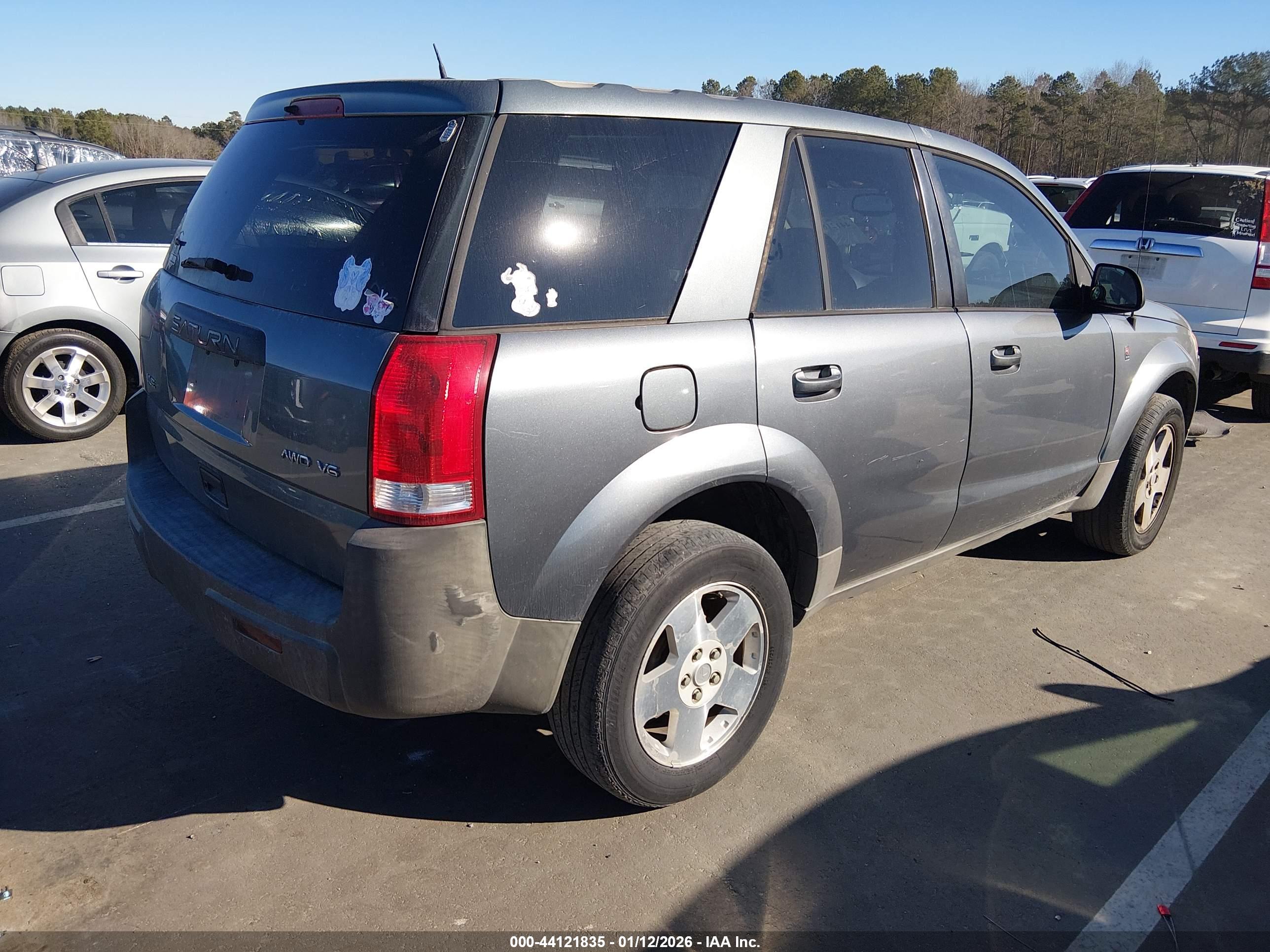 SATURN VUE image 4