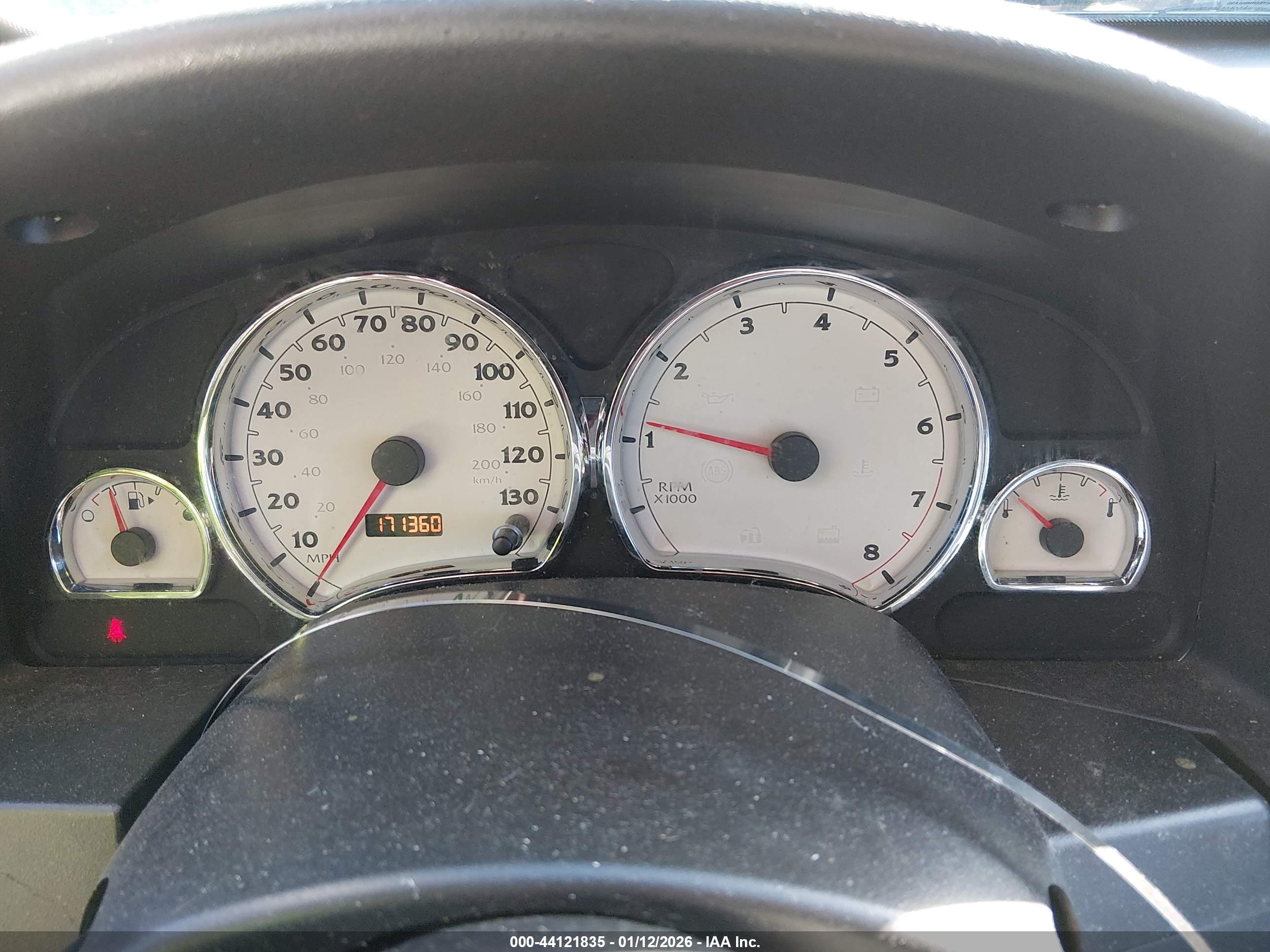 SATURN VUE image 7