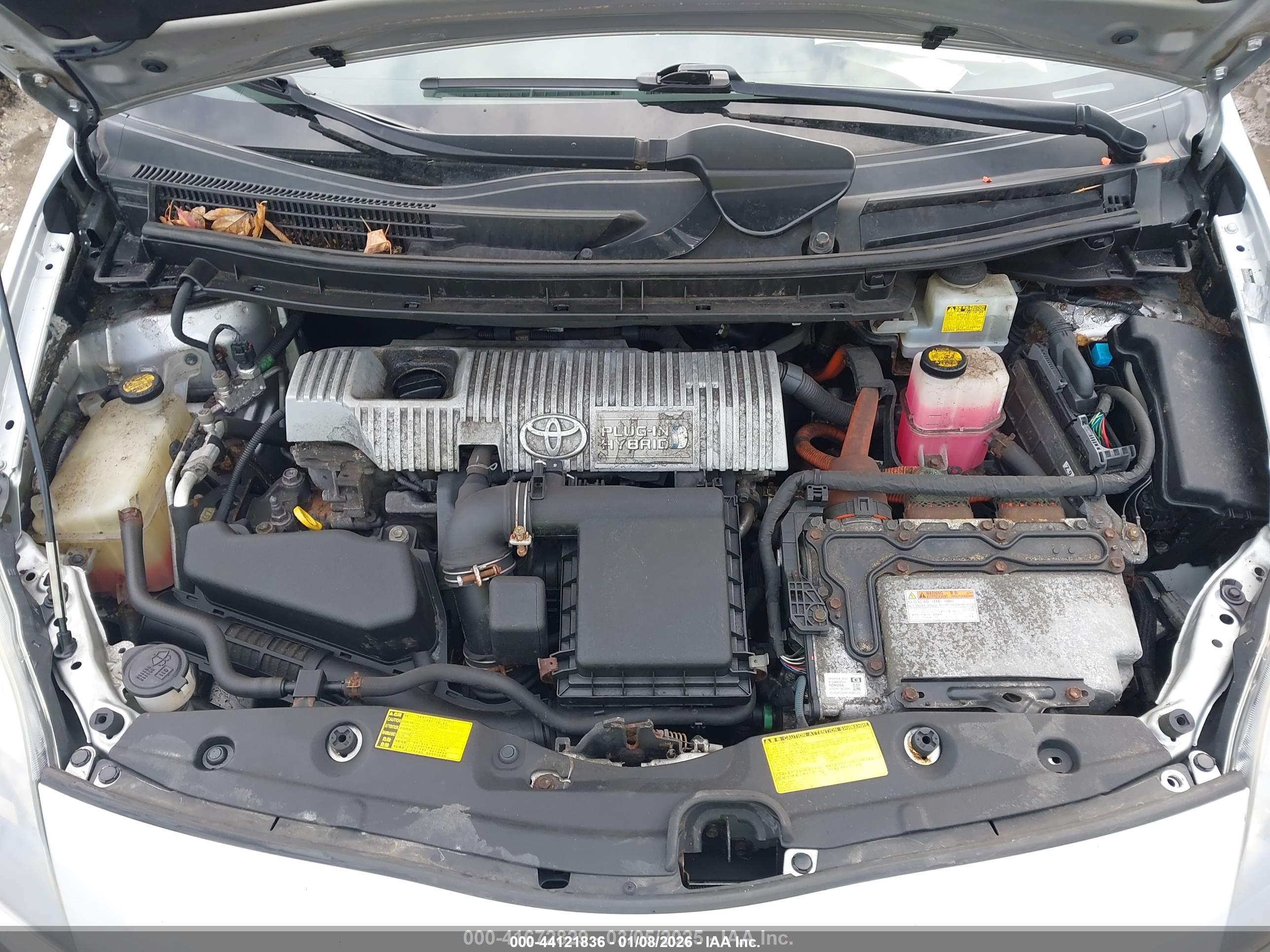 TOYOTA PRIUS image 10