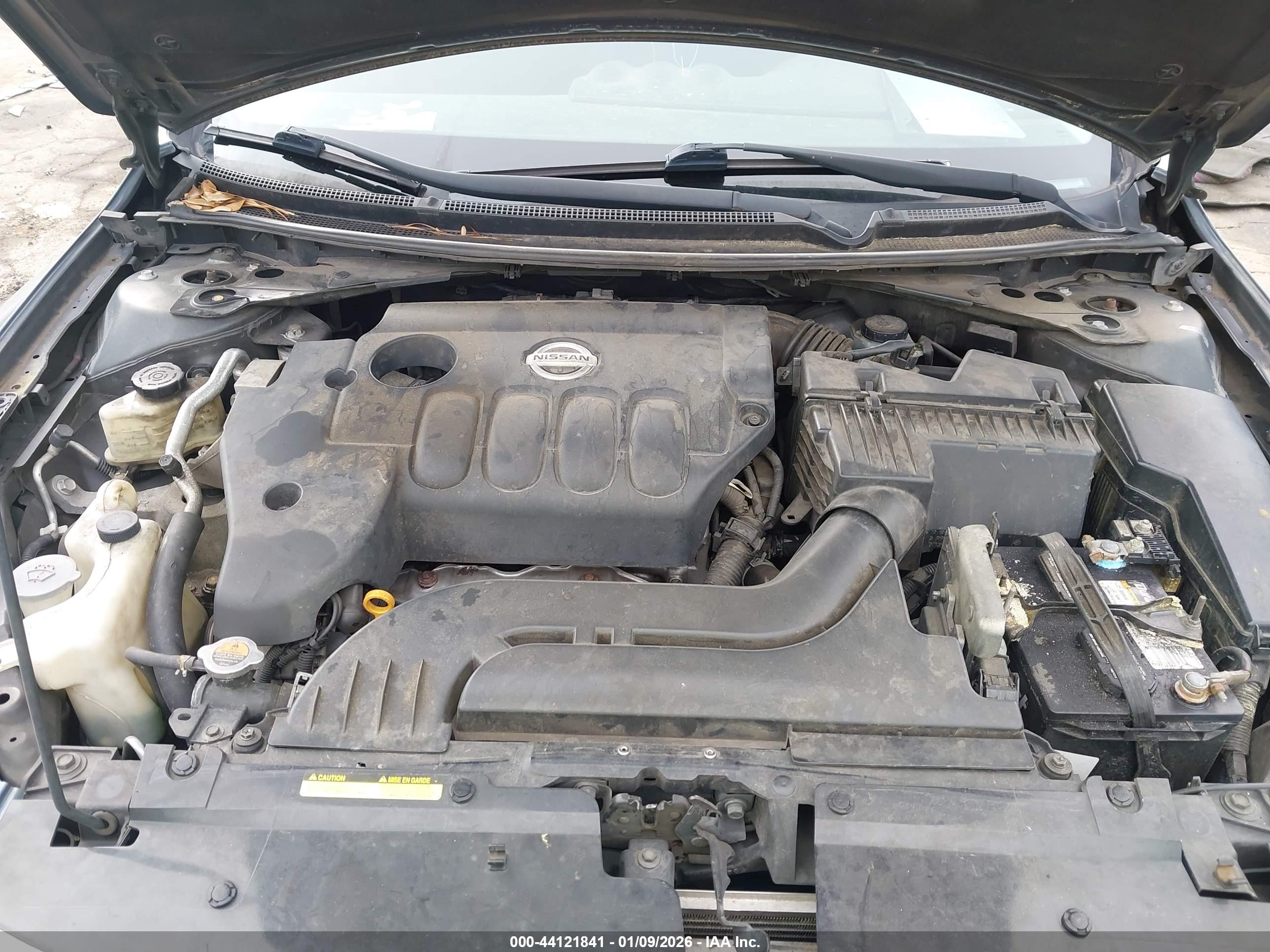 NISSAN ALTIMA image 10
