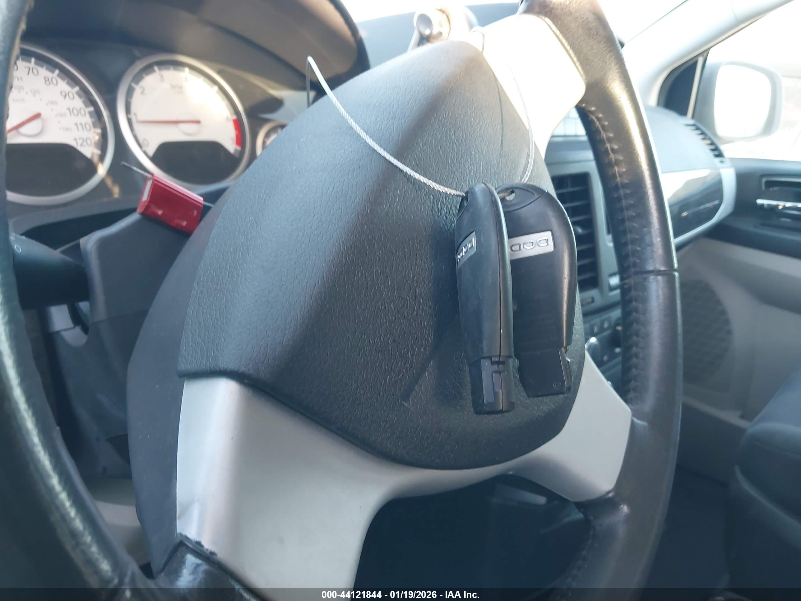 DODGE GRAND image 11