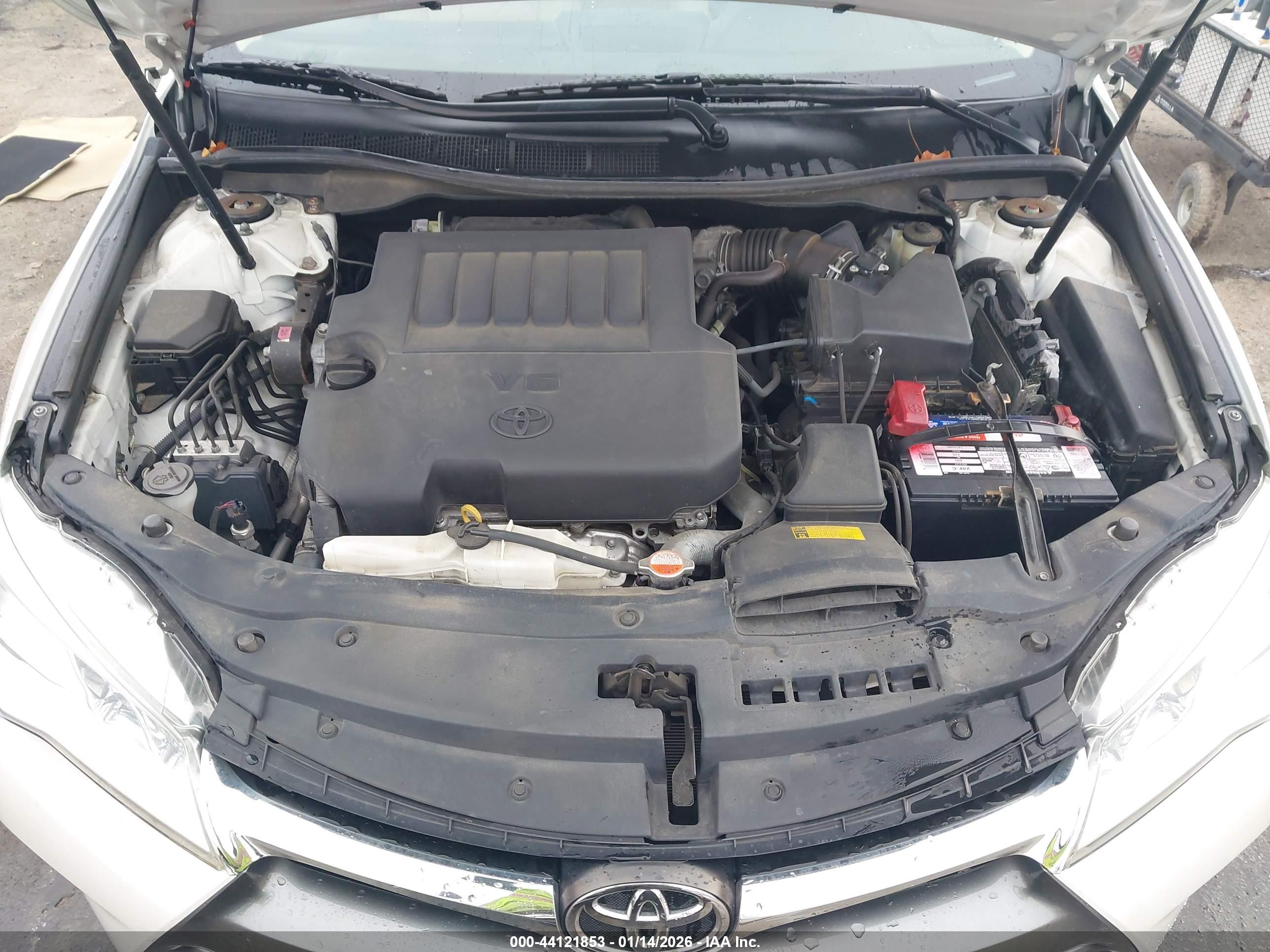 TOYOTA CAMRY image 10