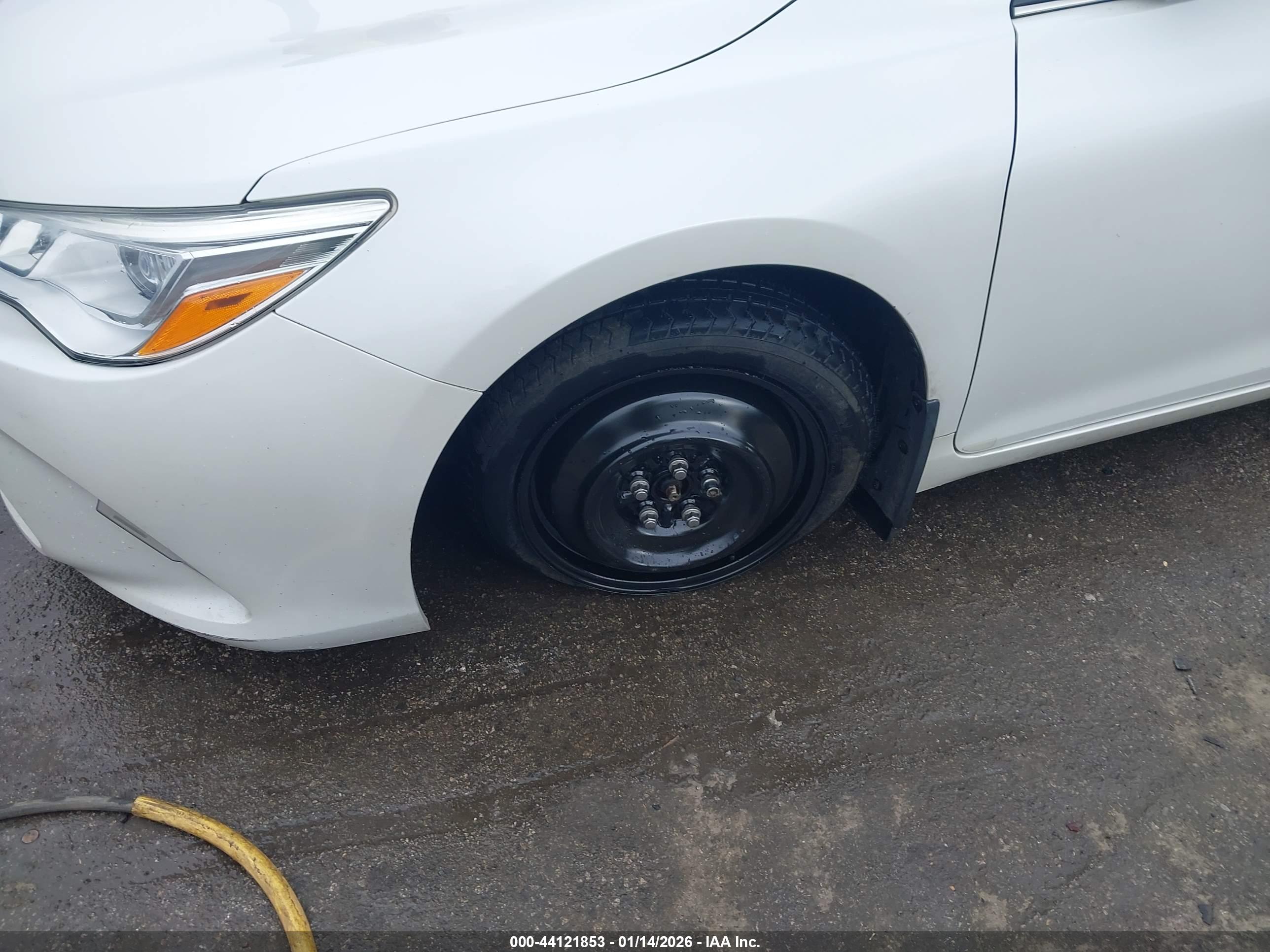 TOYOTA CAMRY image 6