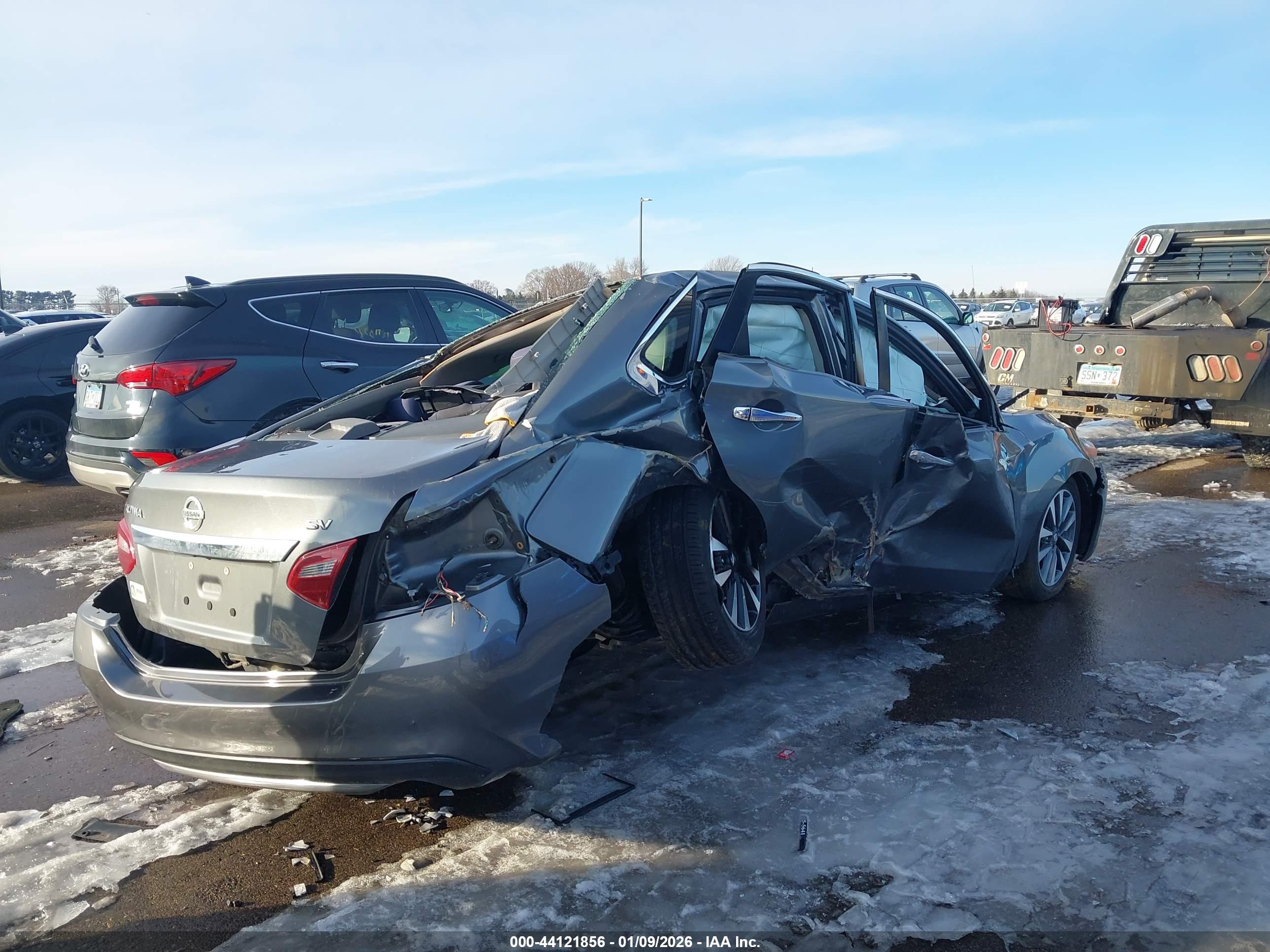 NISSAN ALTIMA image 6