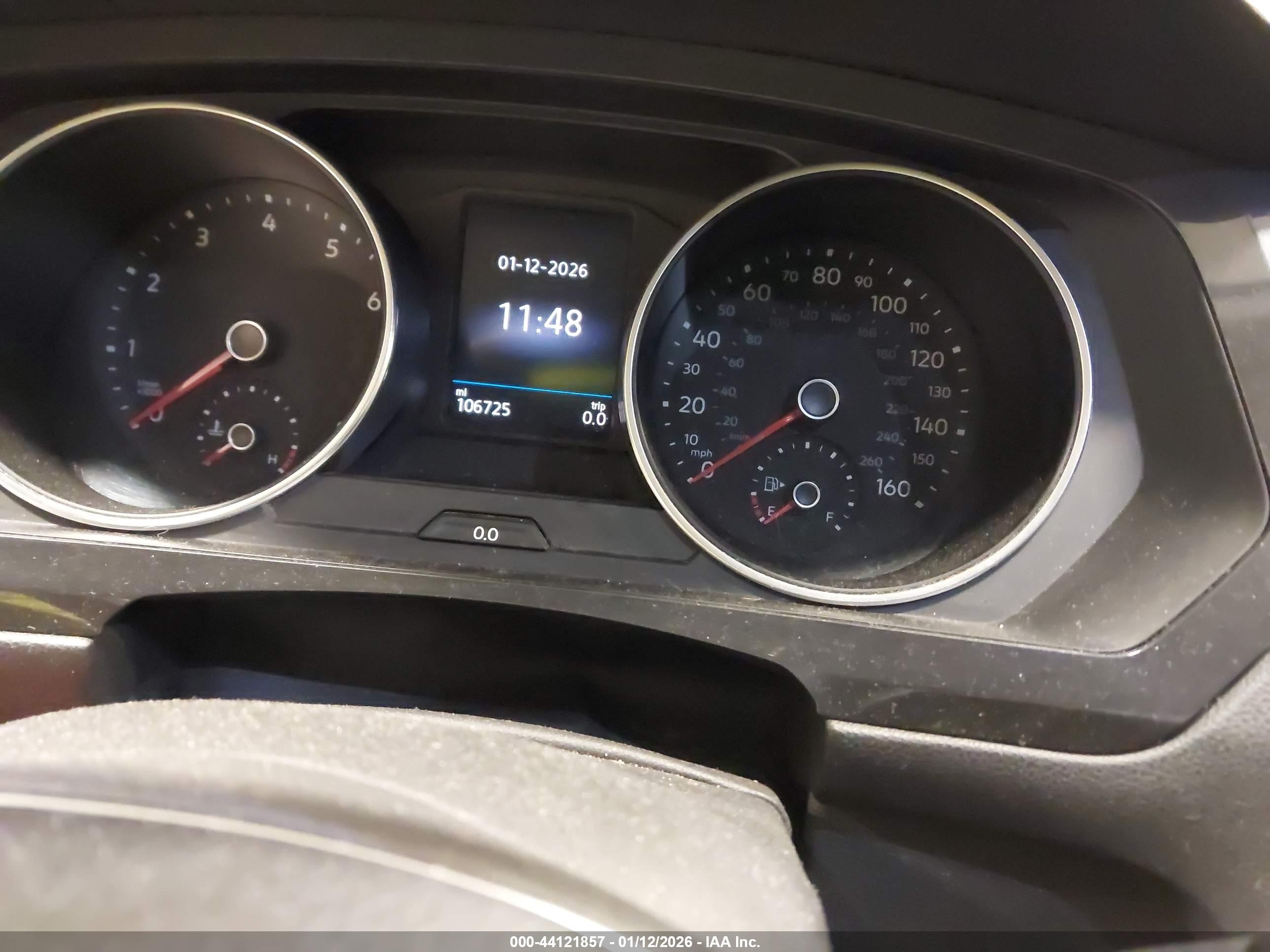 VOLKSWAGEN TIGUAN image 7