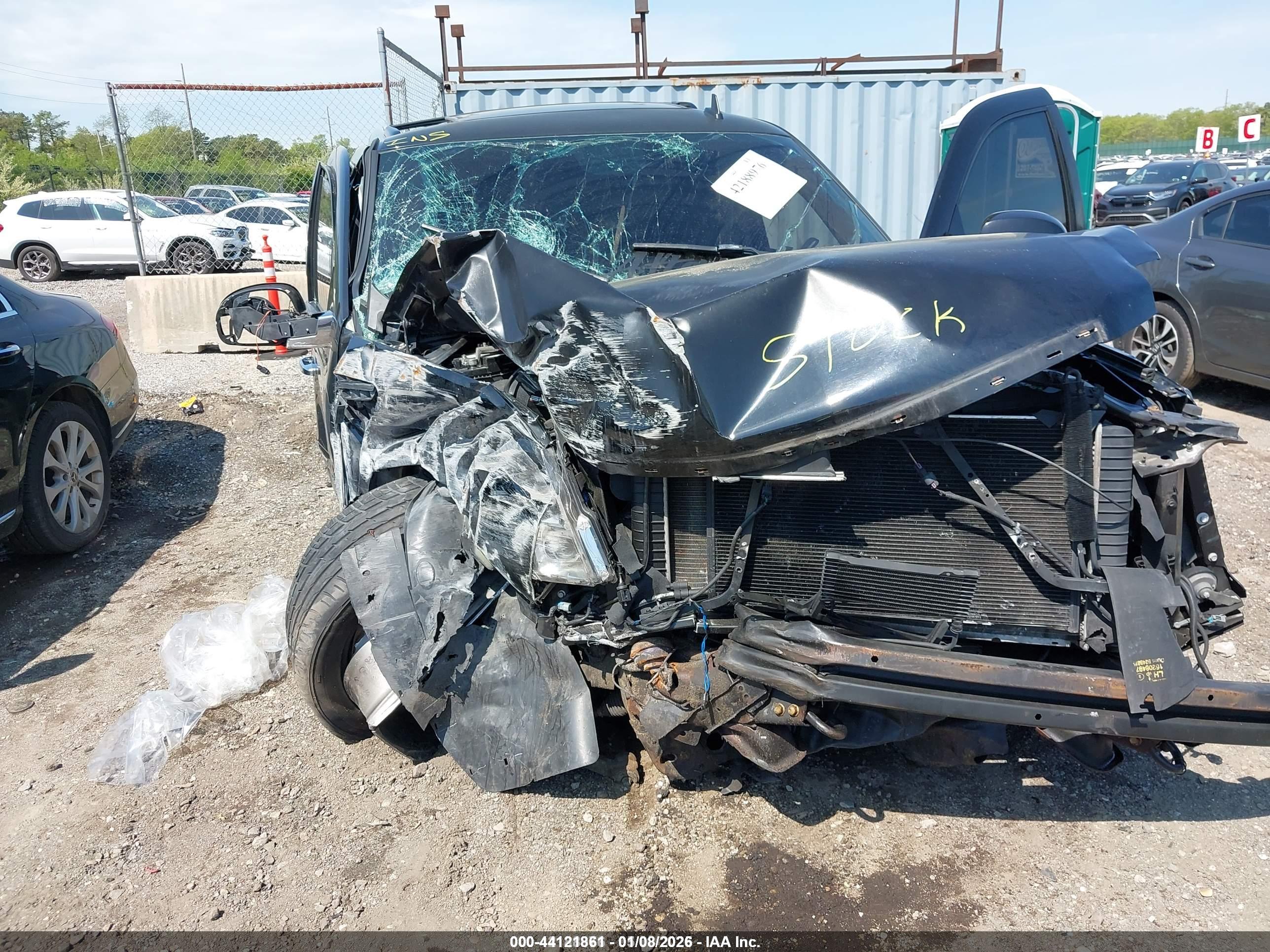 CADILLAC ESCALADE image 6