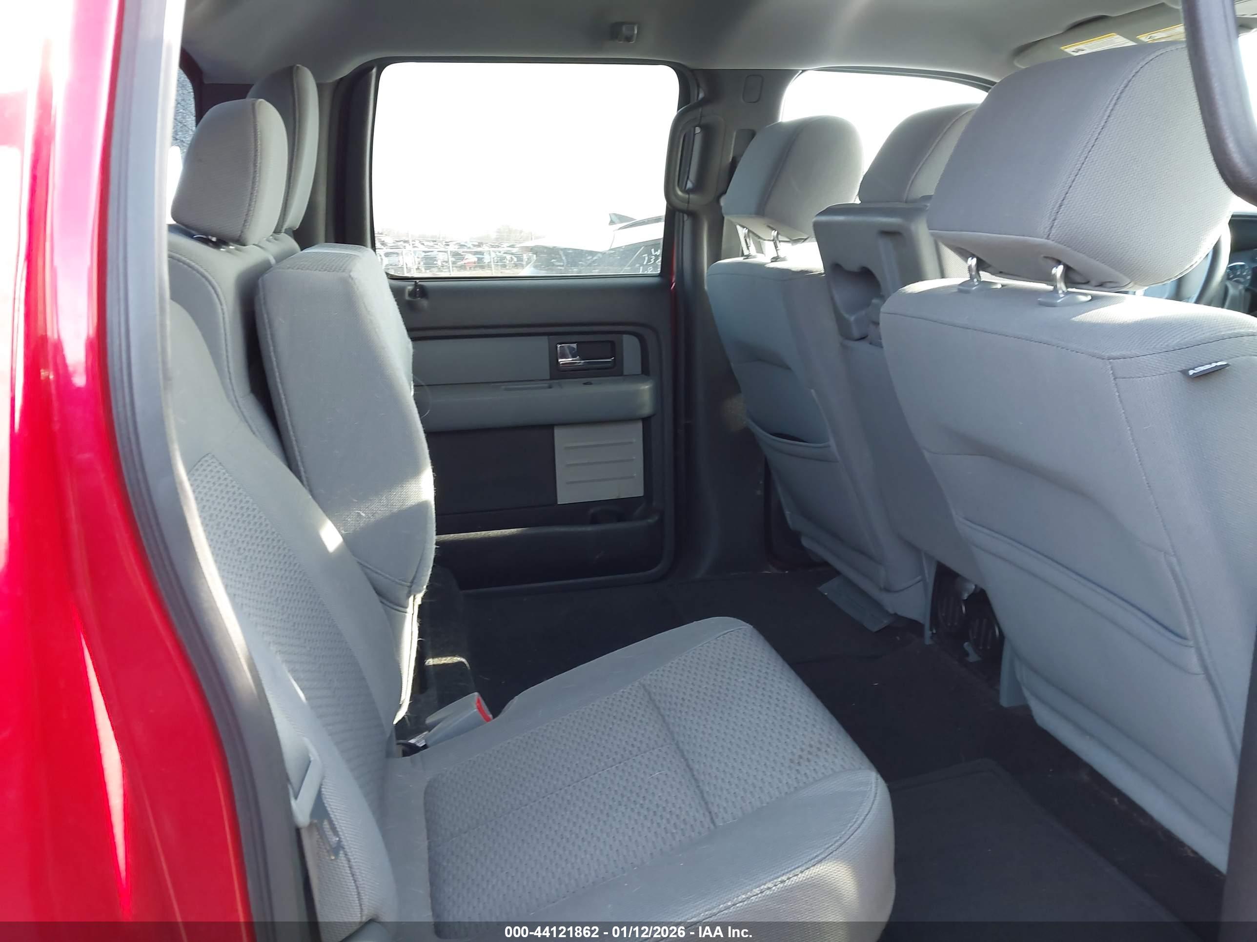 FORD F-150 image 8