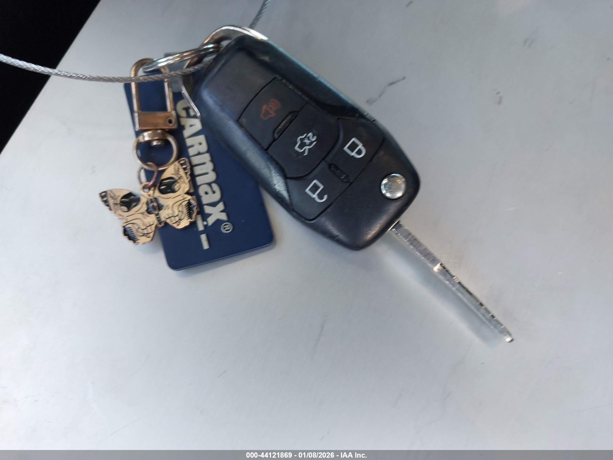 FORD FUSION image 11
