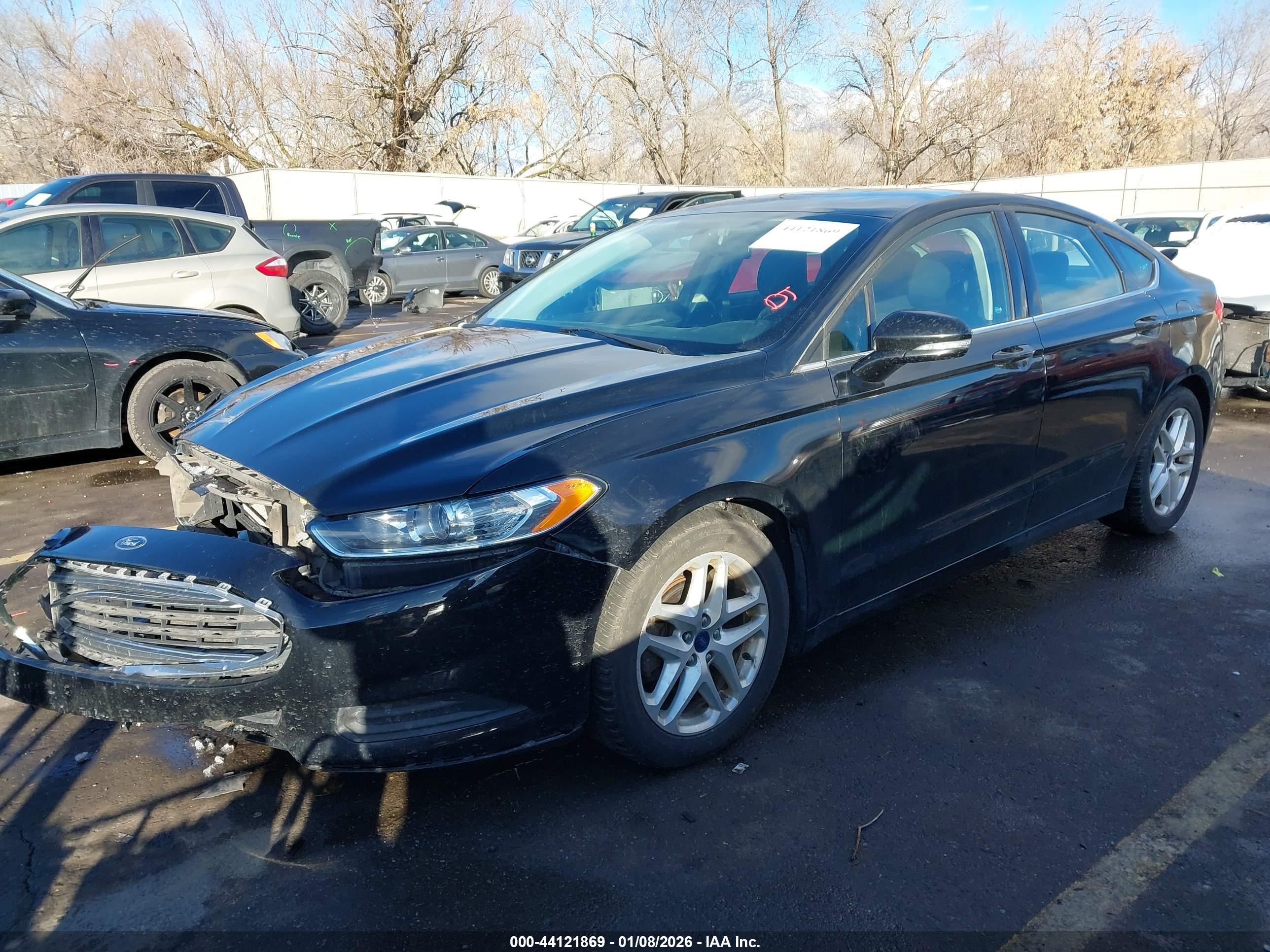 FORD FUSION image 2