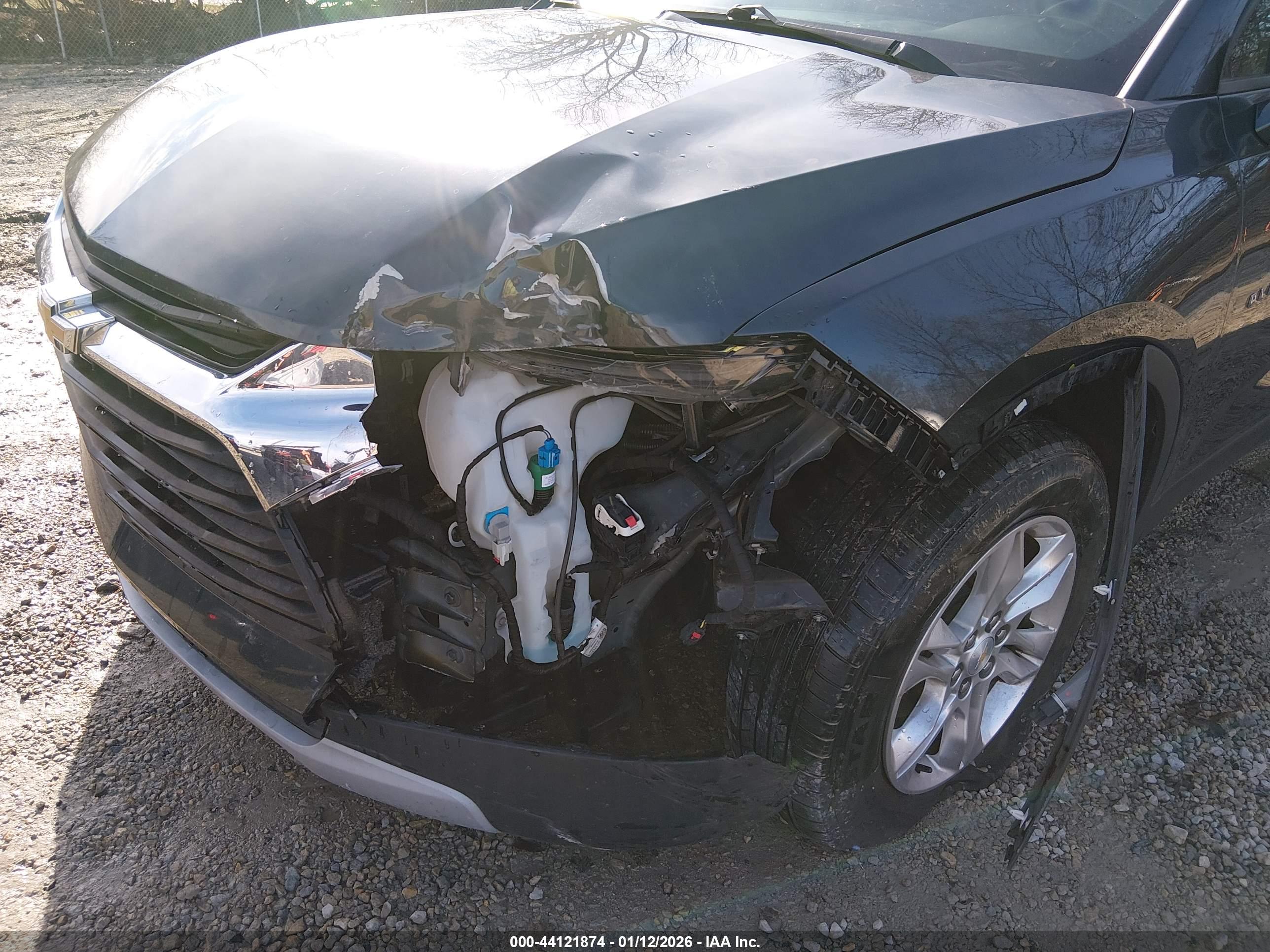 CHEVROLET BLAZER image 6