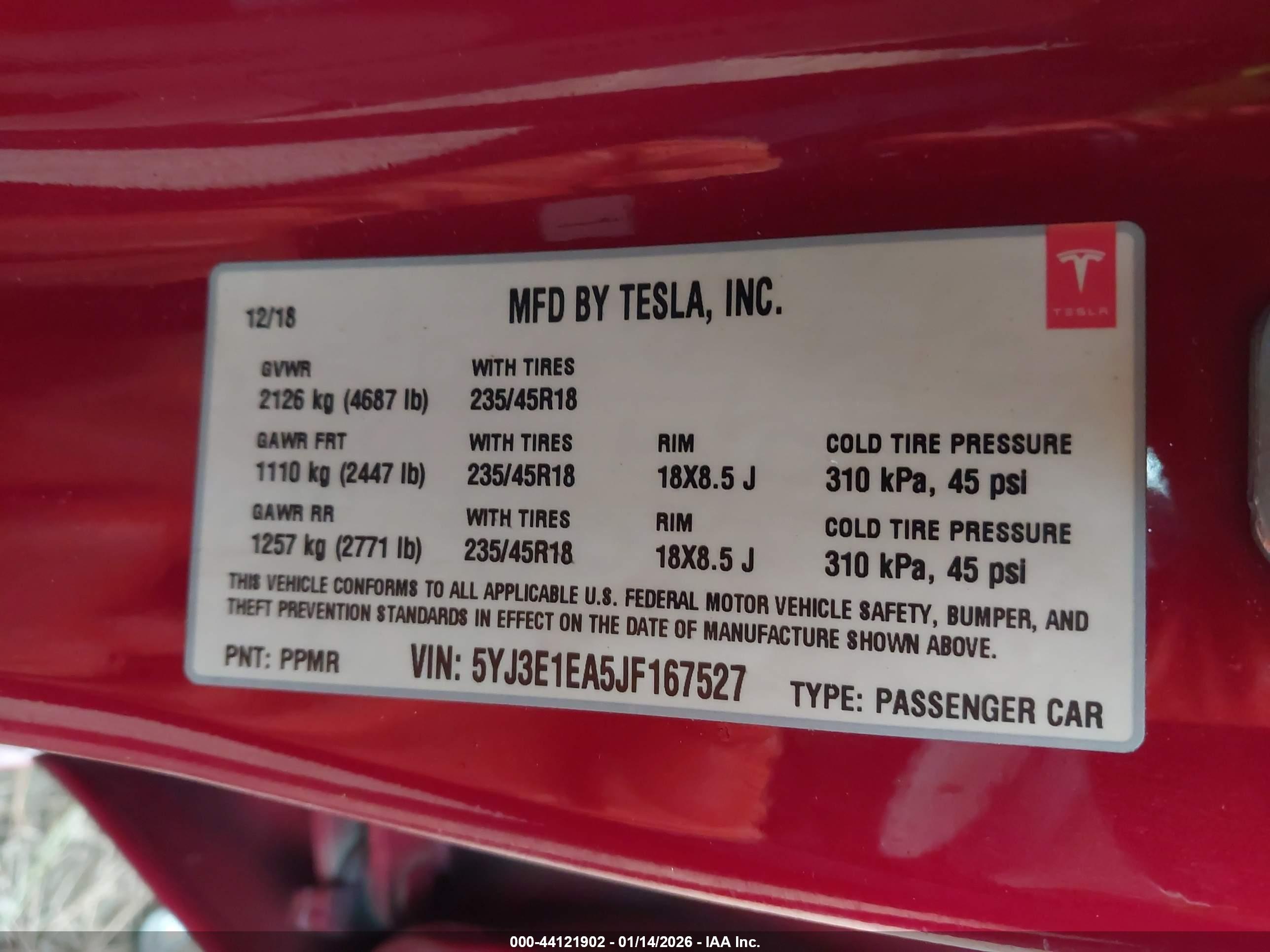 TESLA MODEL image 9