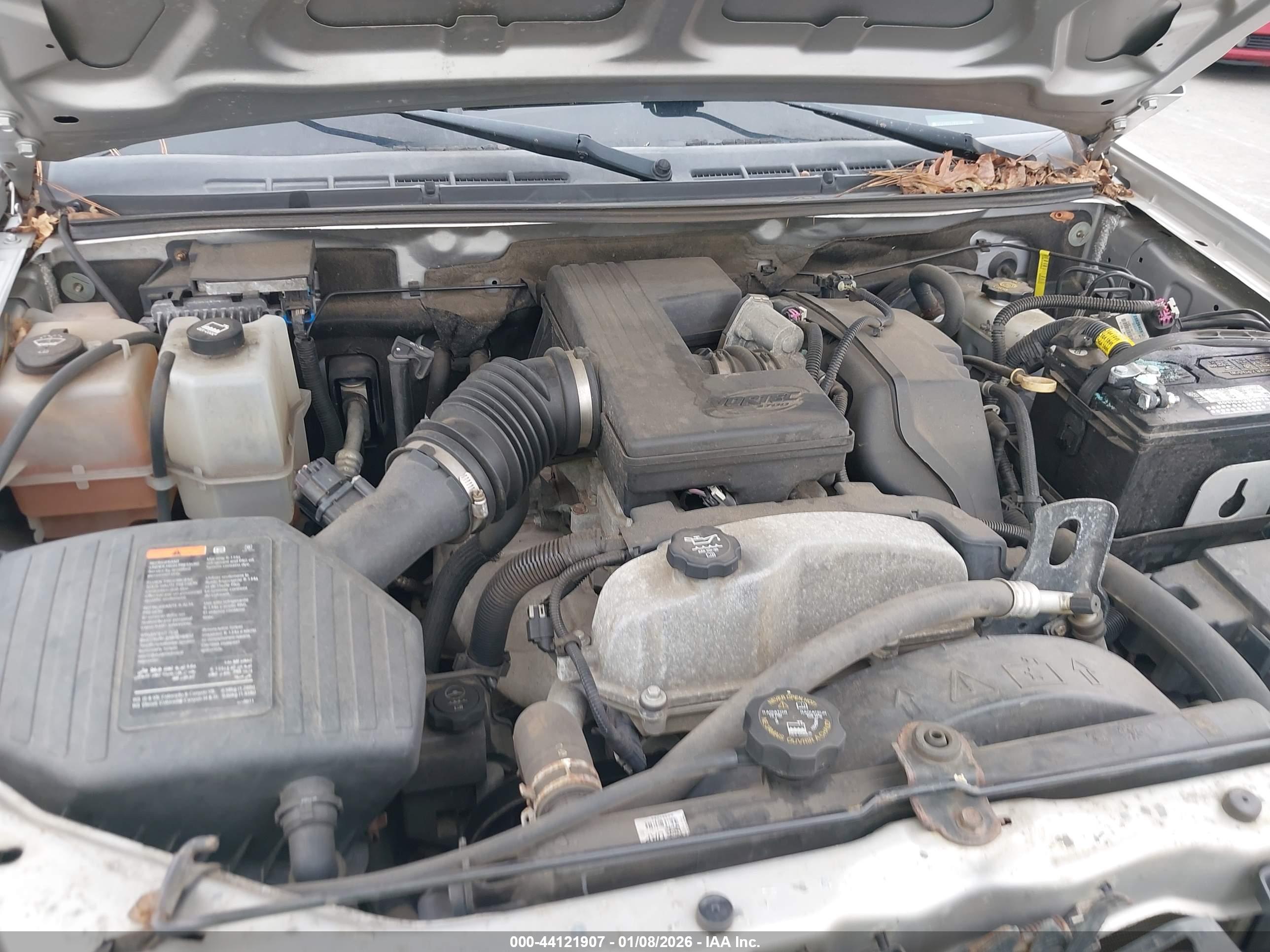 CHEVROLET COLORADO image 10