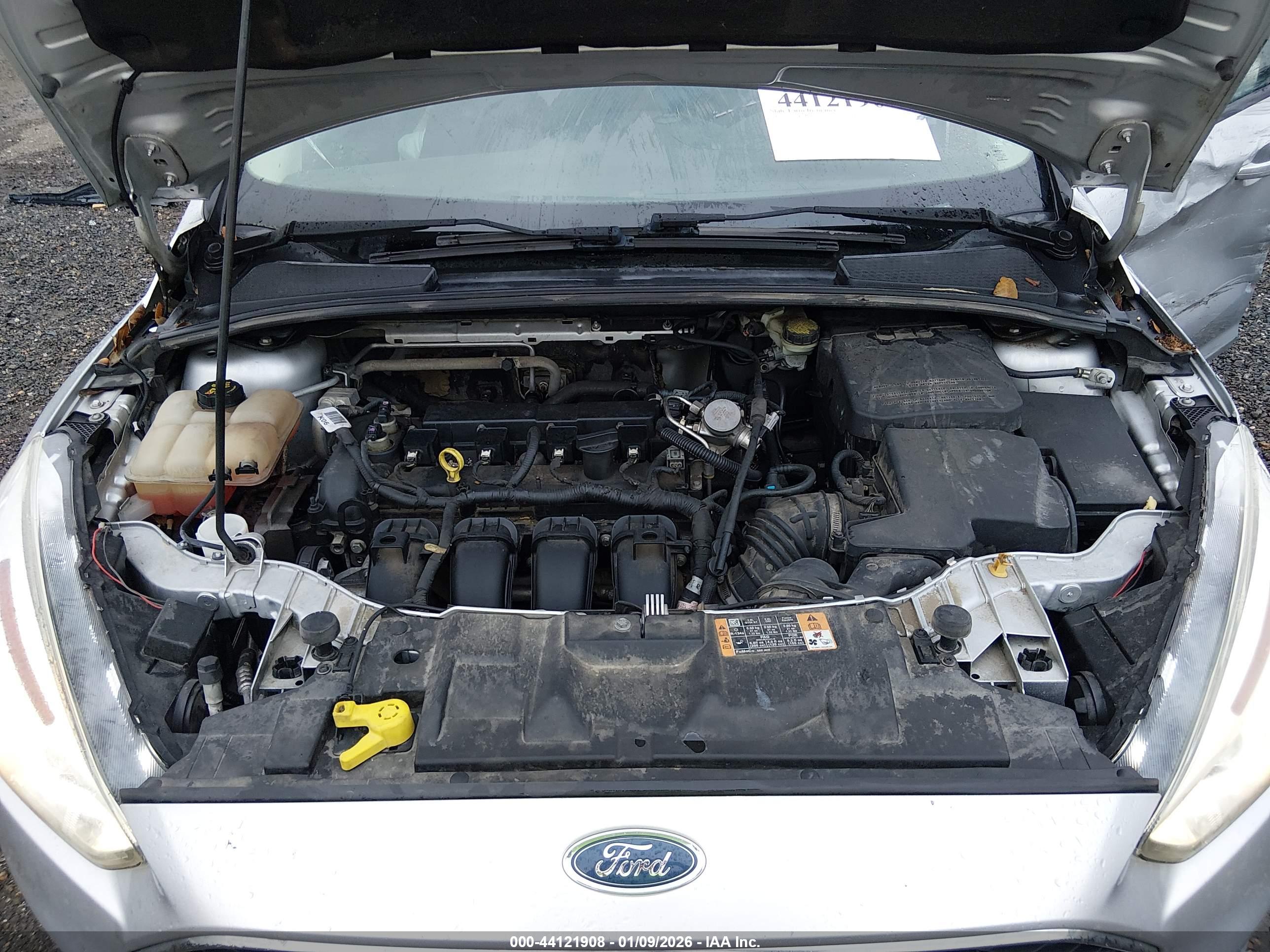 FORD FOCUS image 10