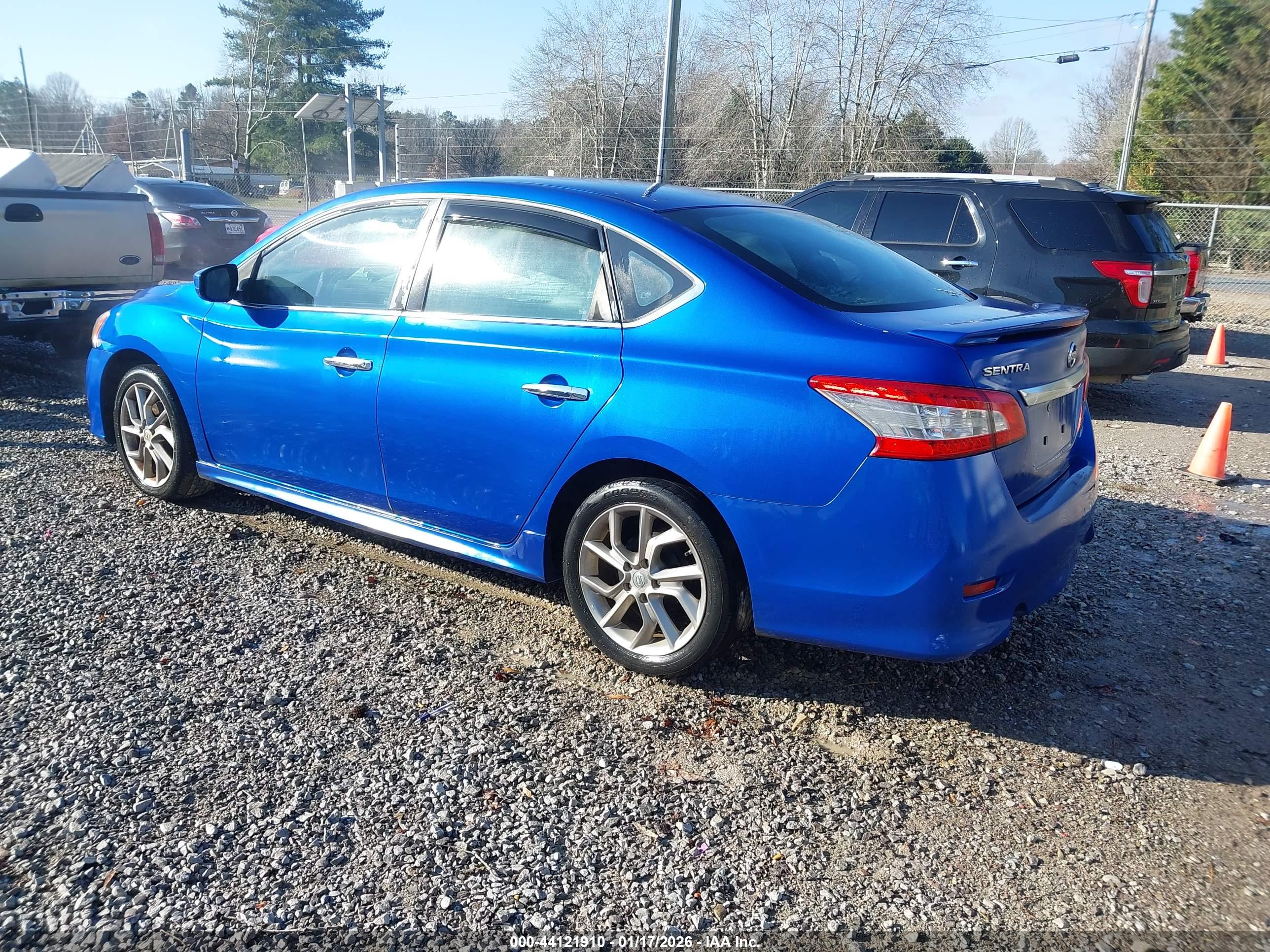 NISSAN SENTRA image 3