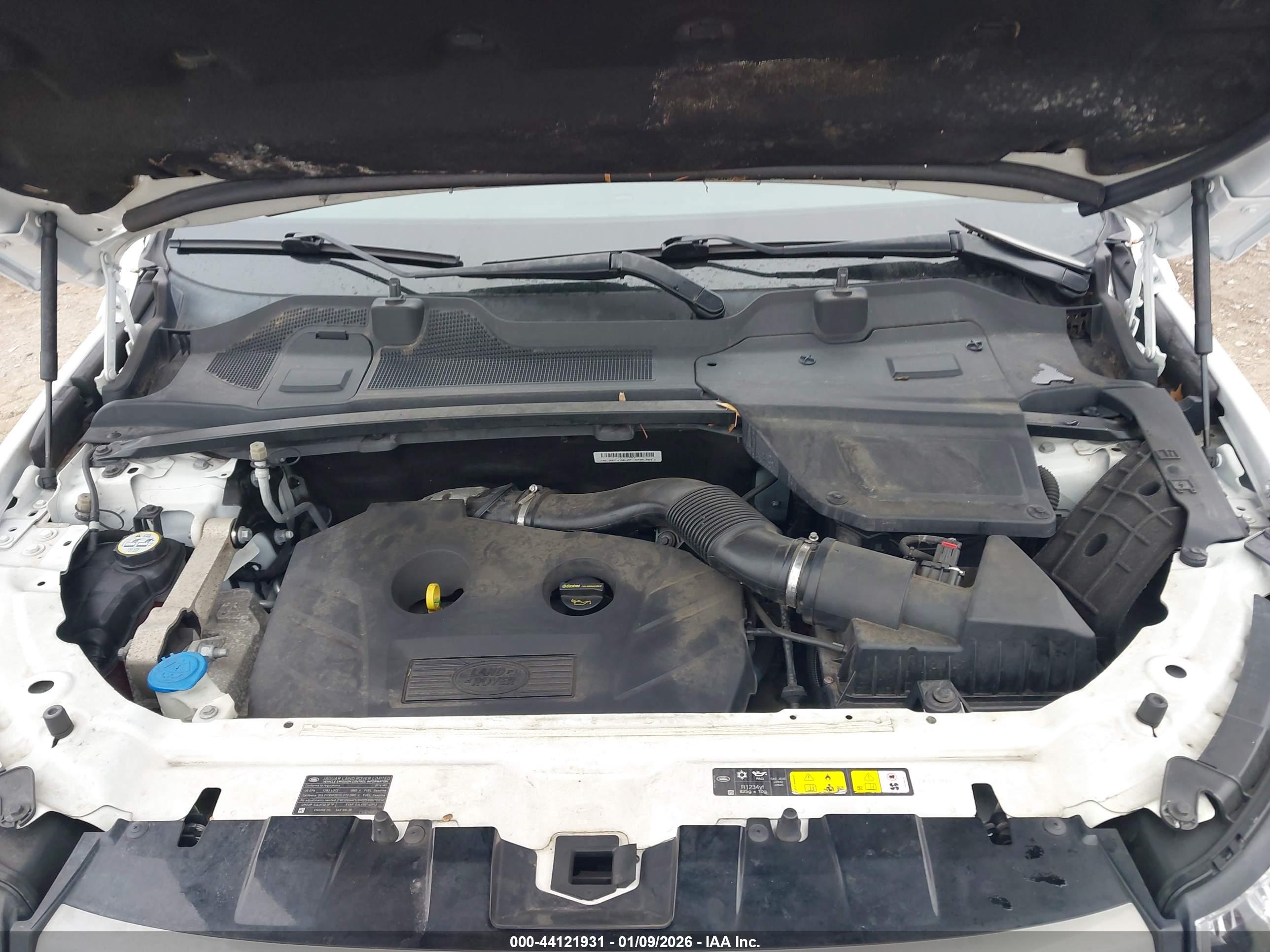 LAND ROVER image 10