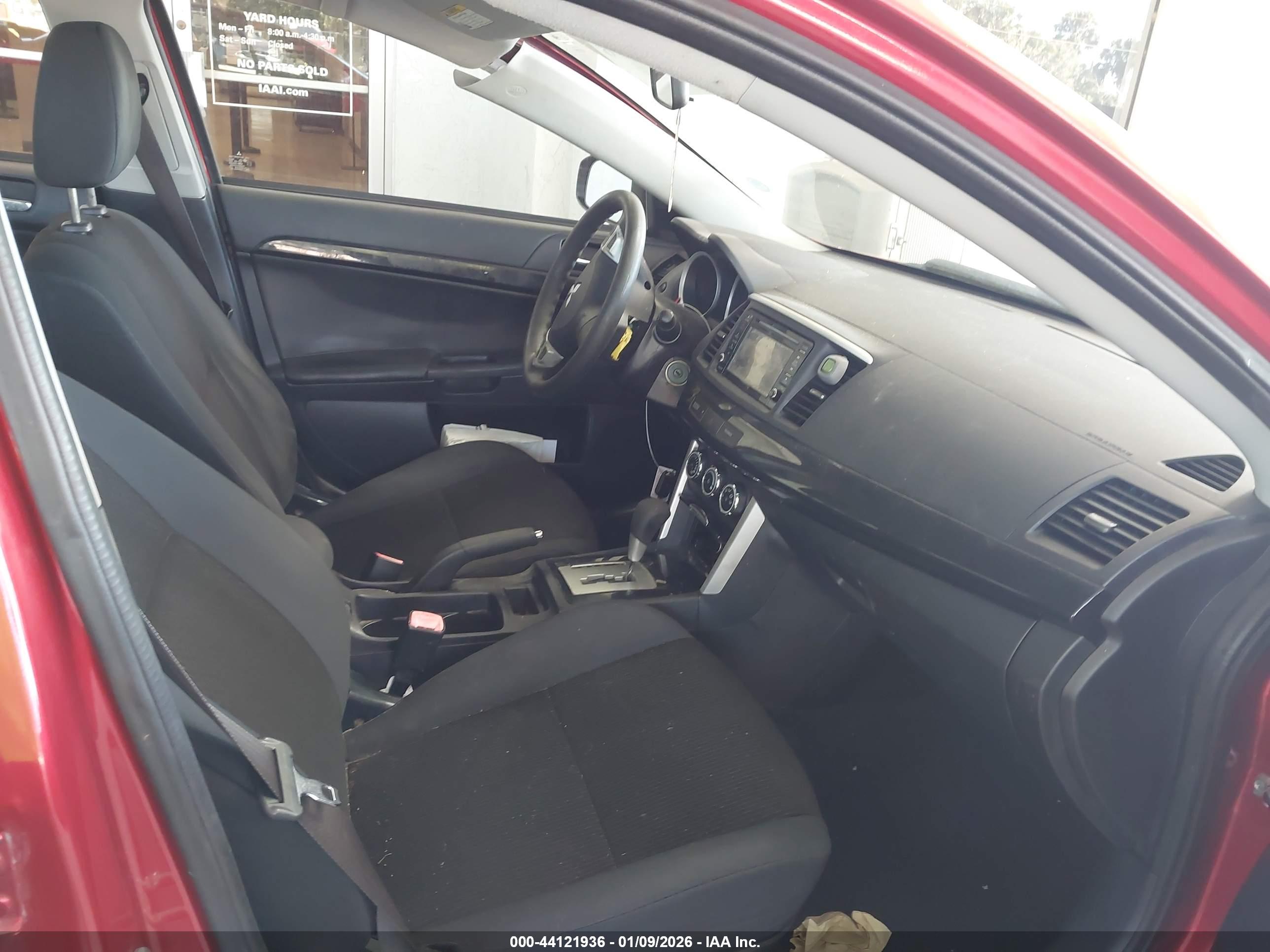 MITSUBISHI LANCER image 5