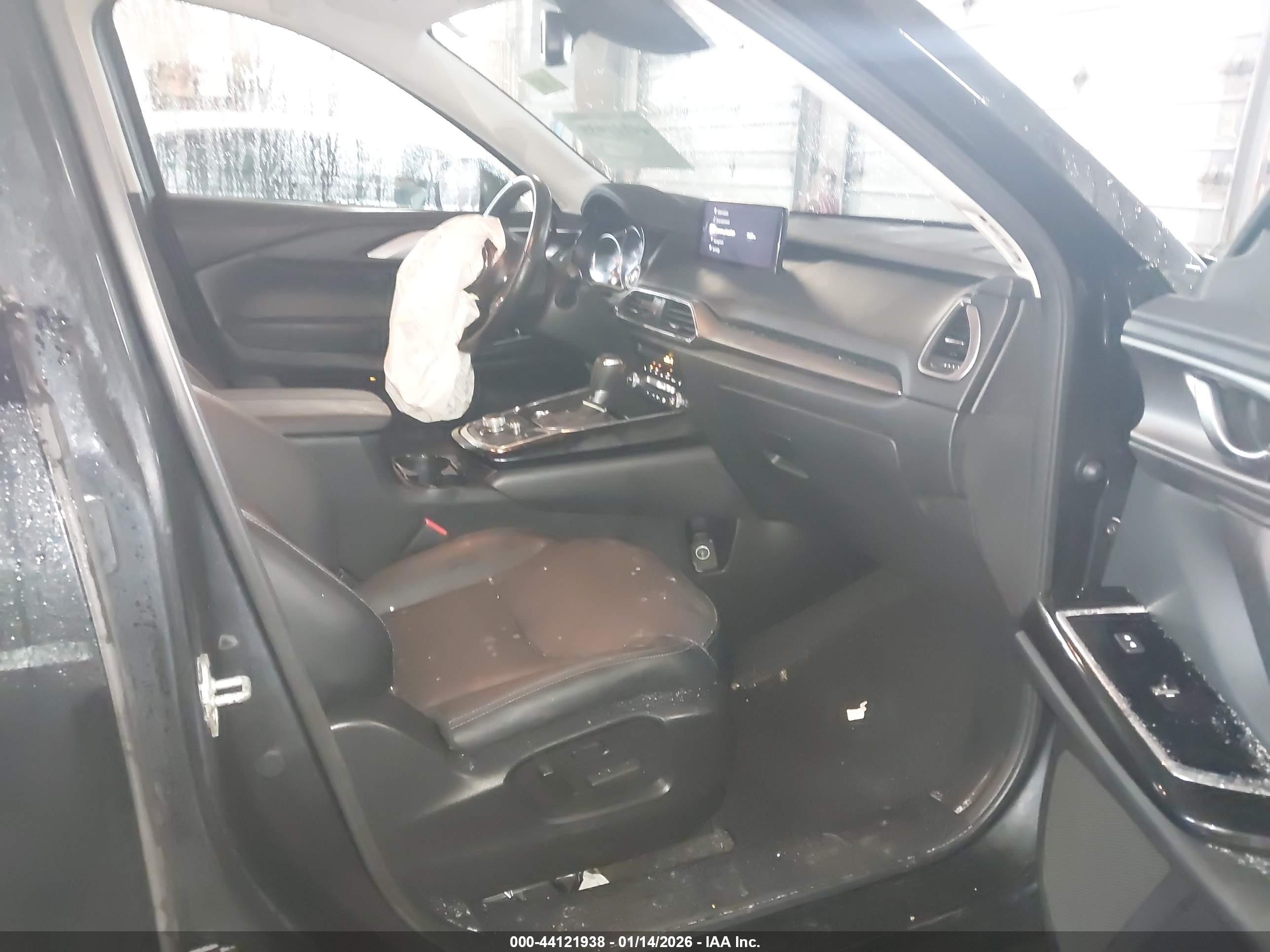 MAZDA CX-9 image 5