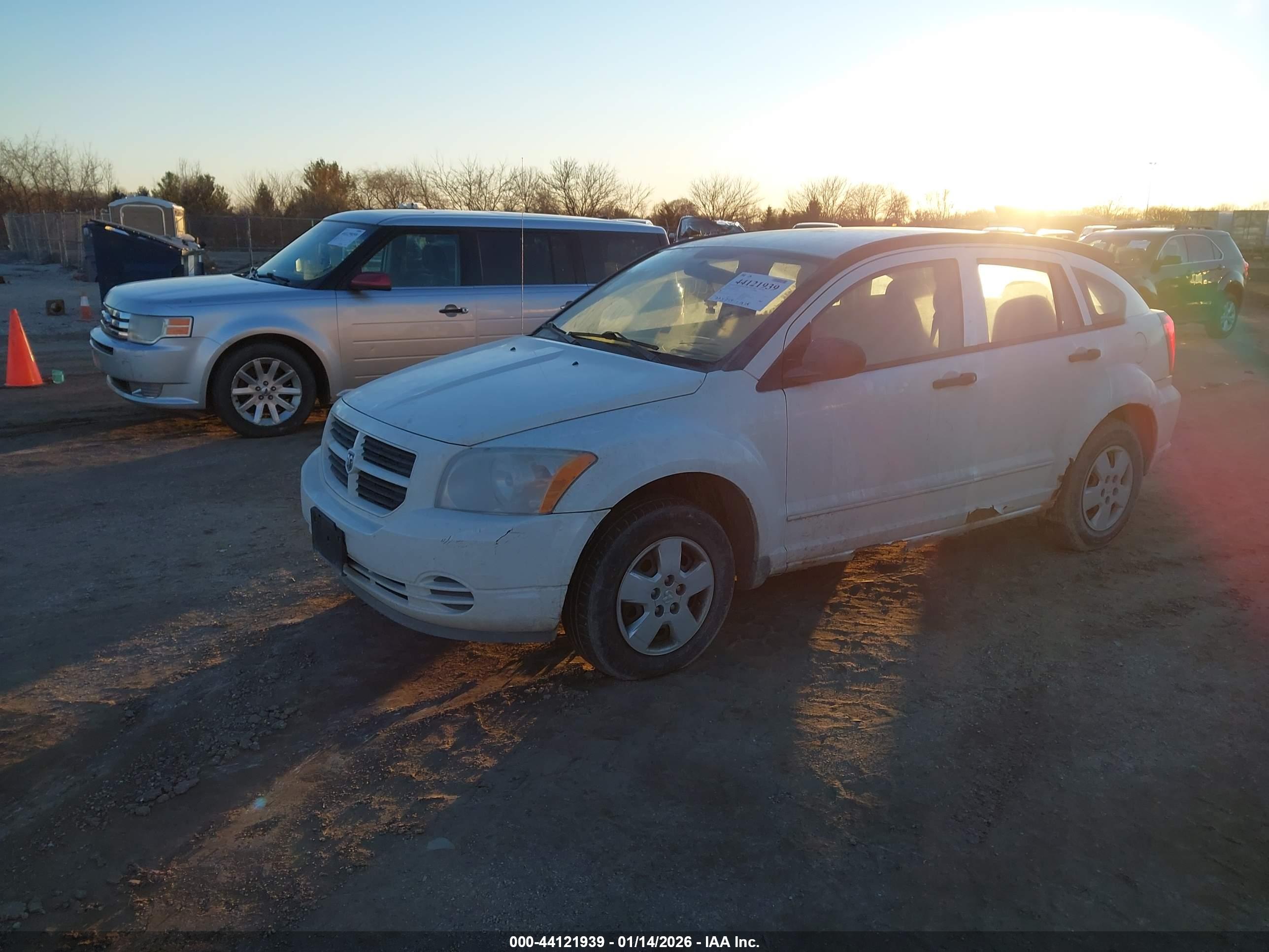 DODGE CALIBER image 2