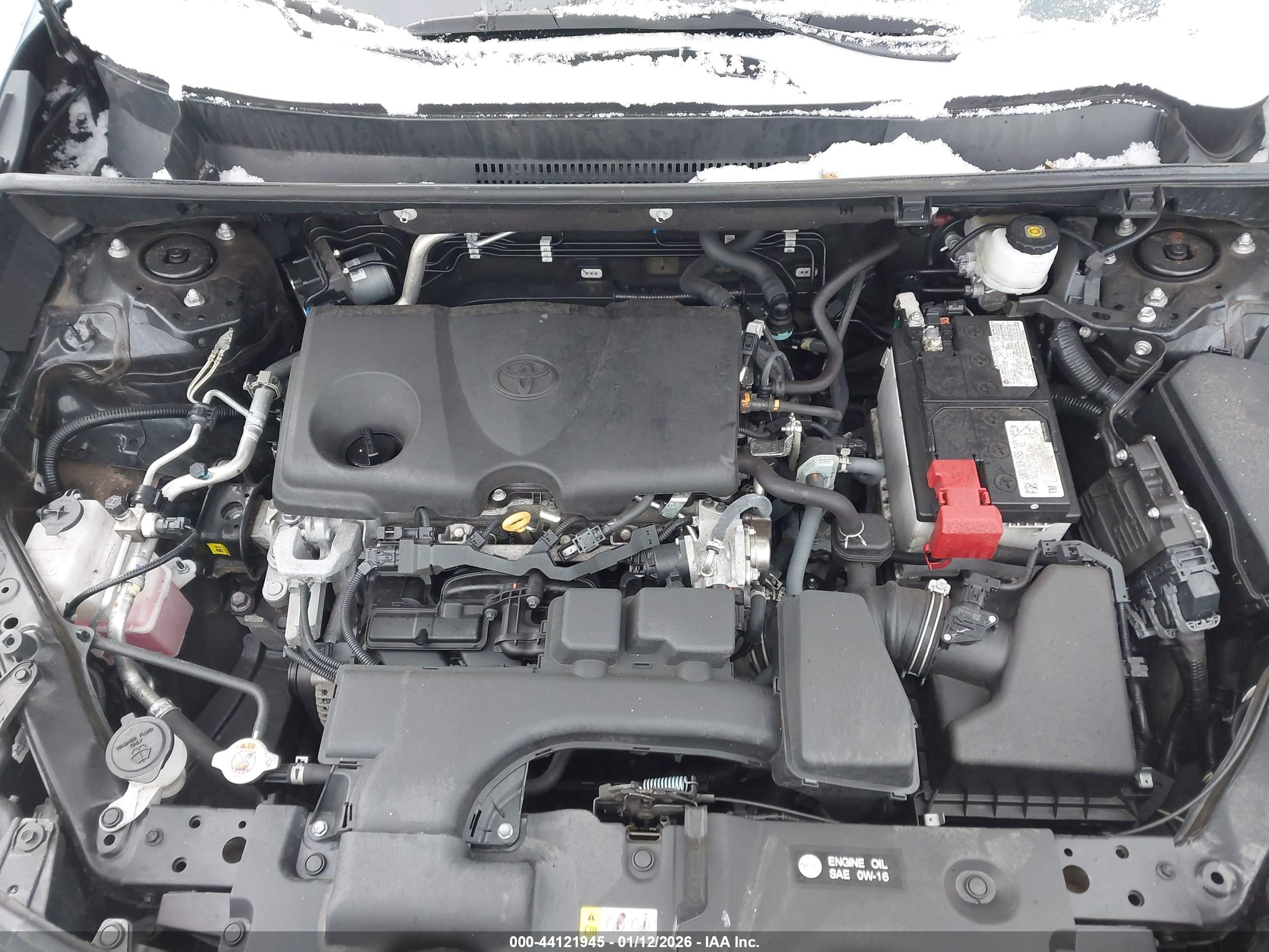TOYOTA RAV4 image 10