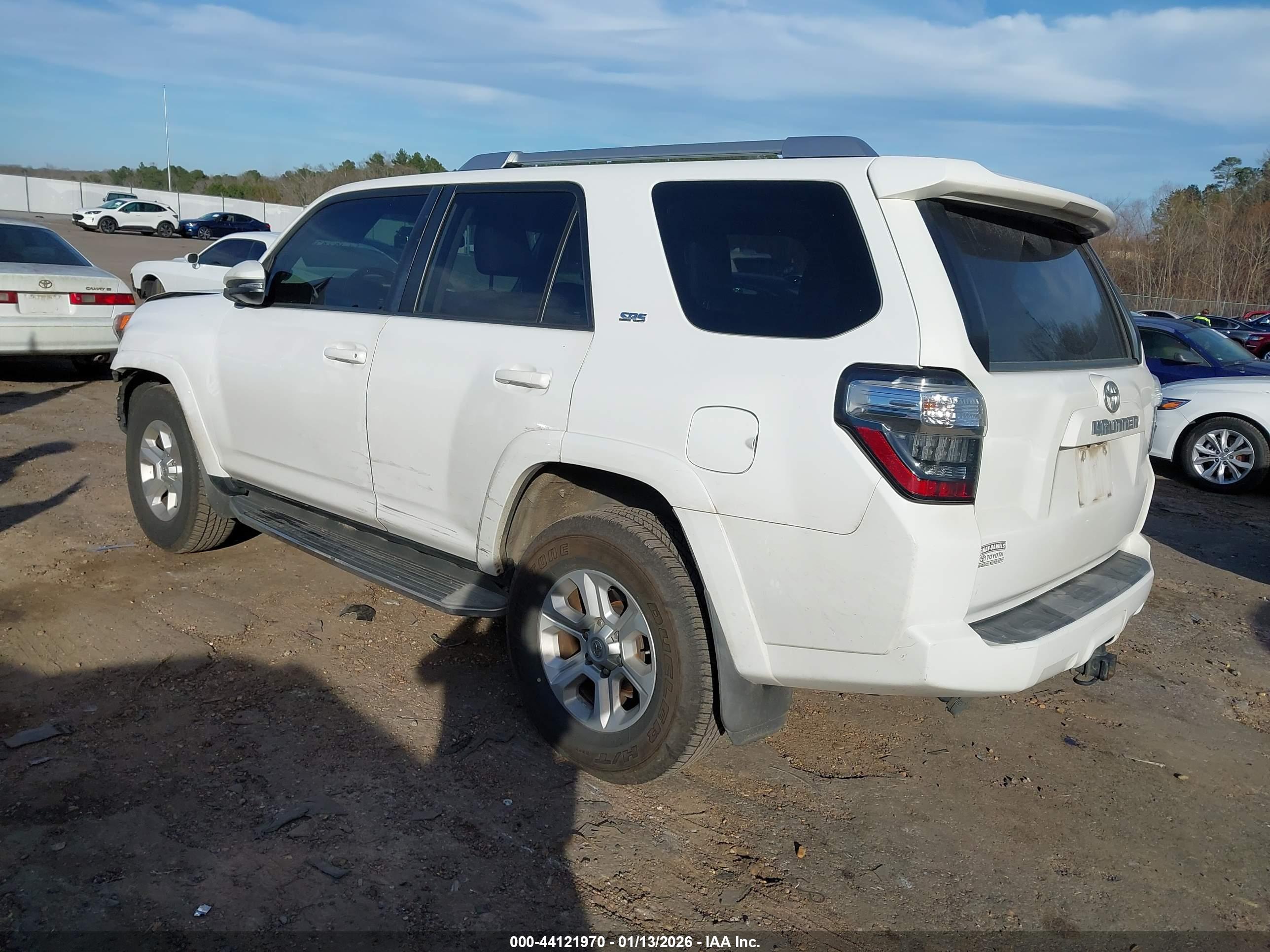 TOYOTA 4RUNNER image 3