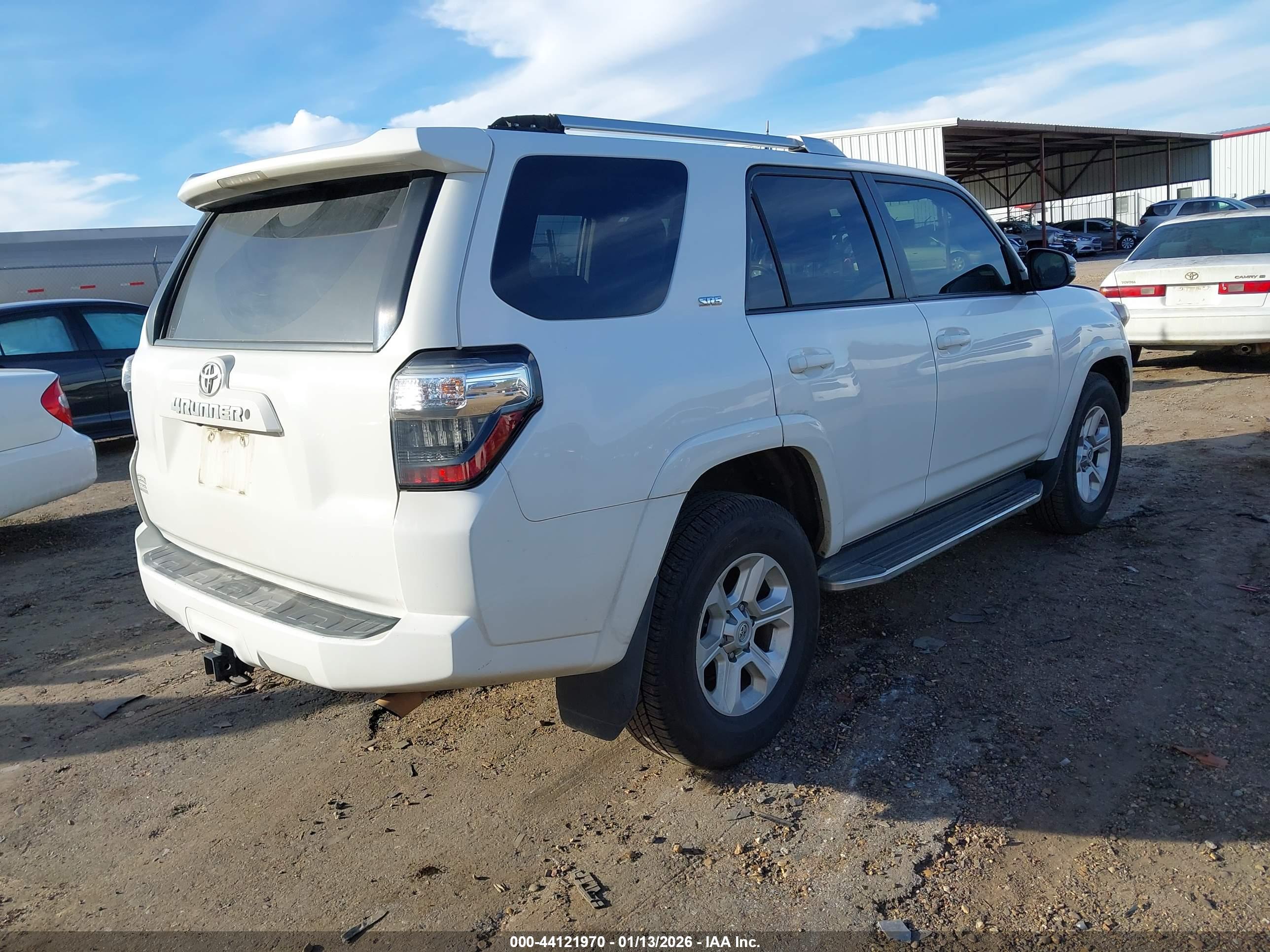 TOYOTA 4RUNNER image 4