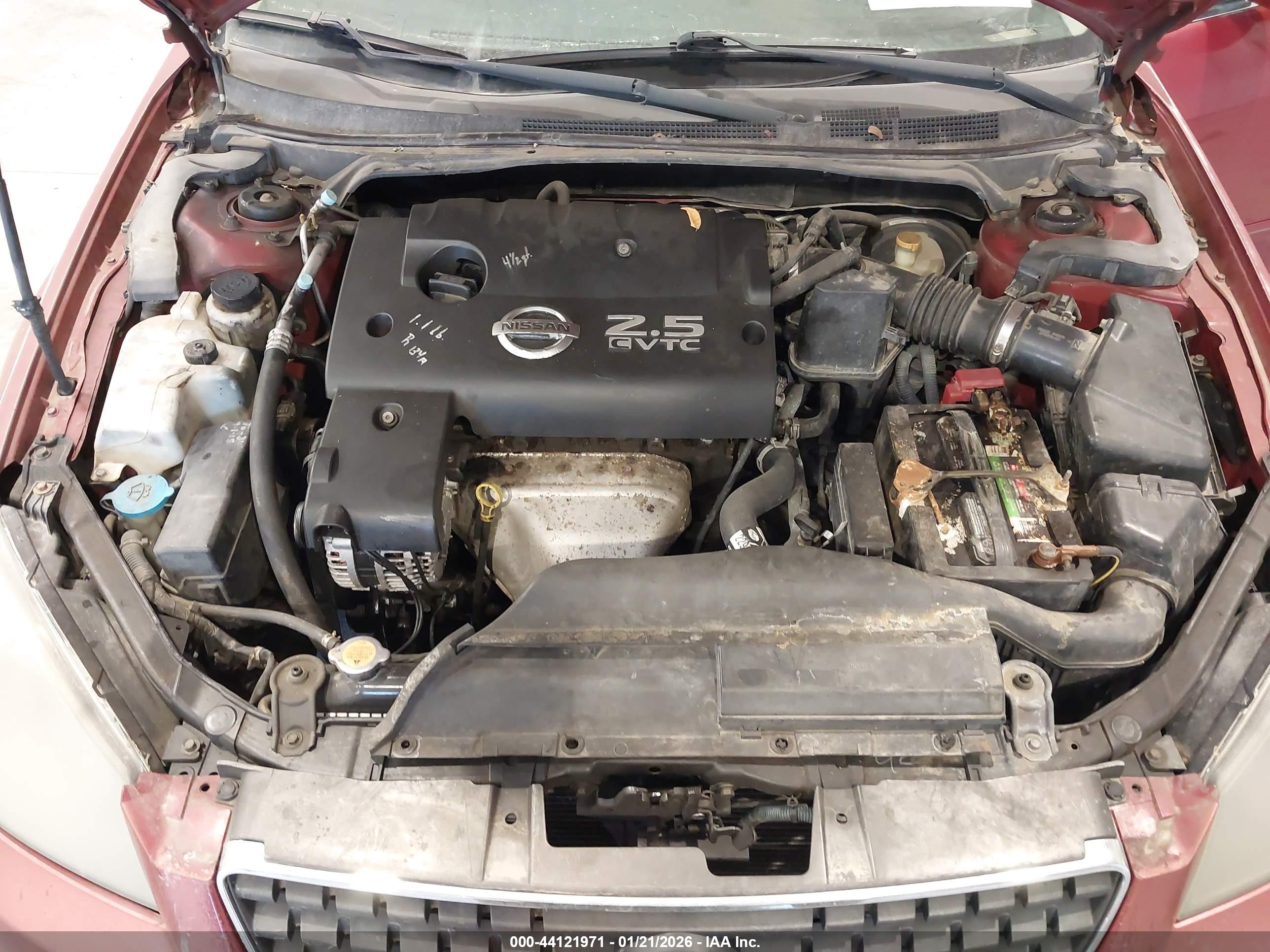 NISSAN ALTIMA image 10