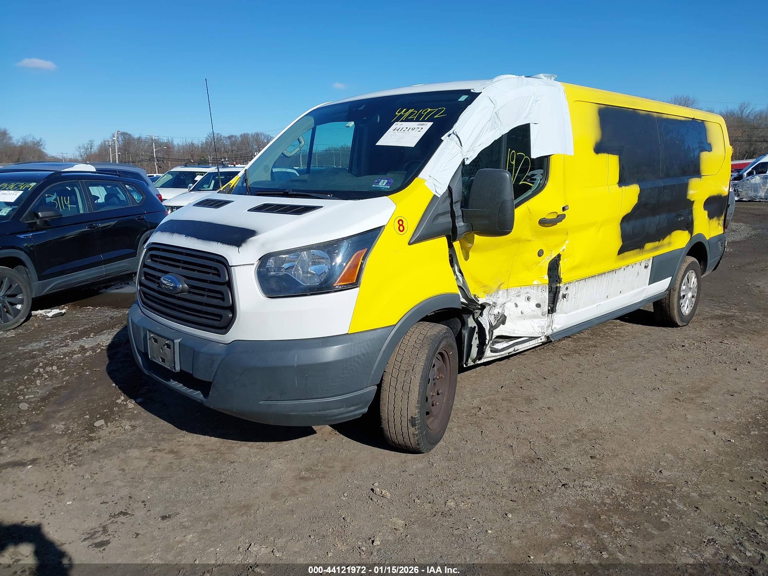 FORD TRANSIT-250 image 2