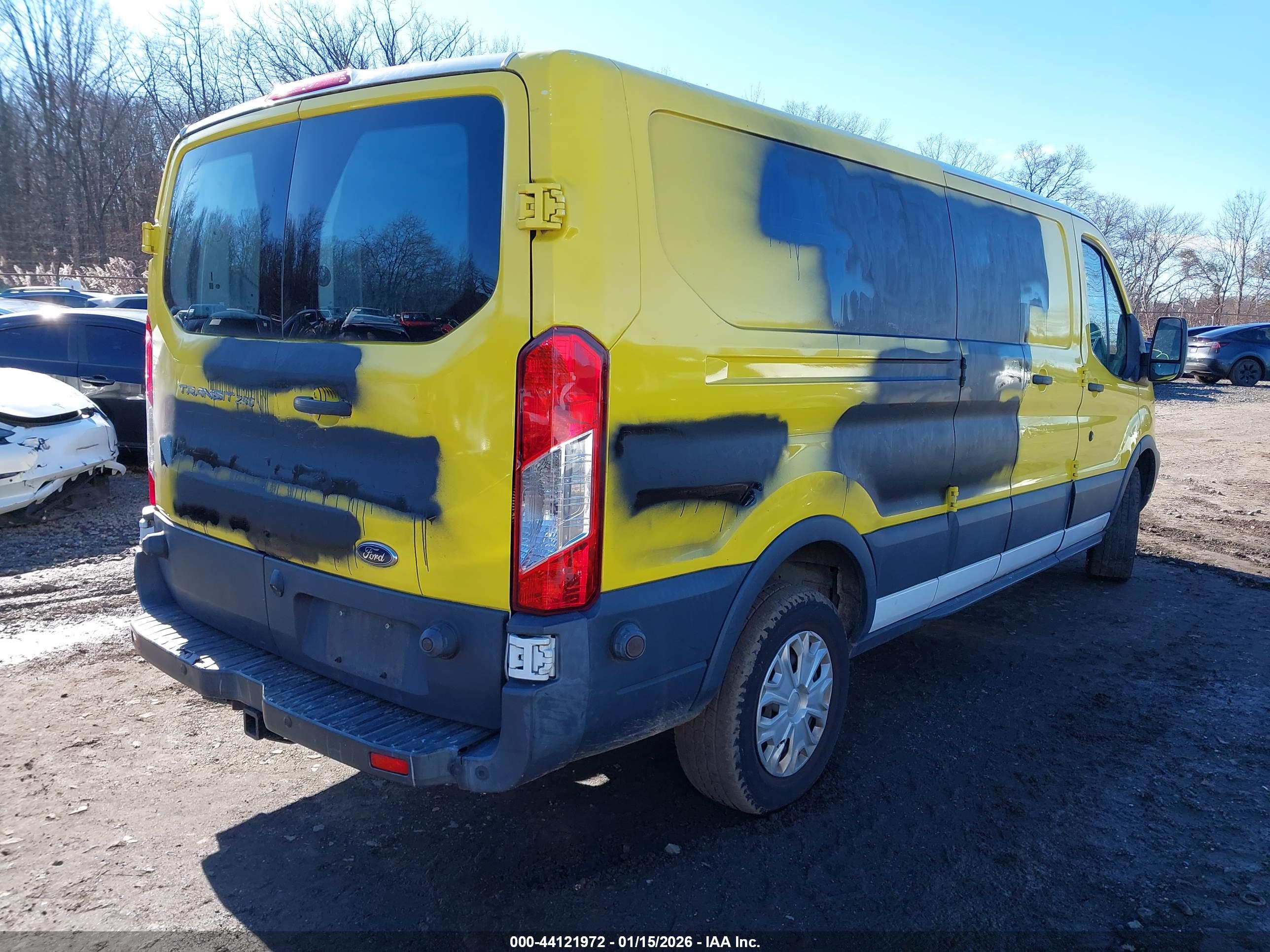 FORD TRANSIT-250 image 4