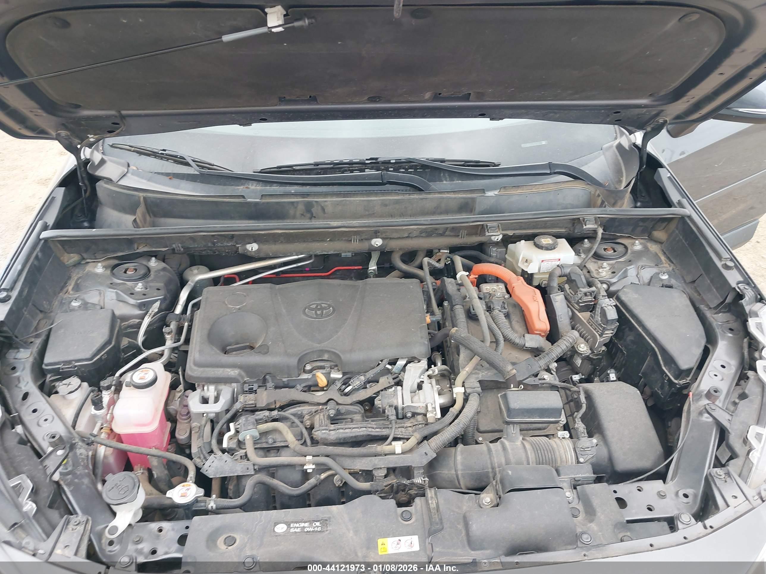 TOYOTA RAV4 image 10
