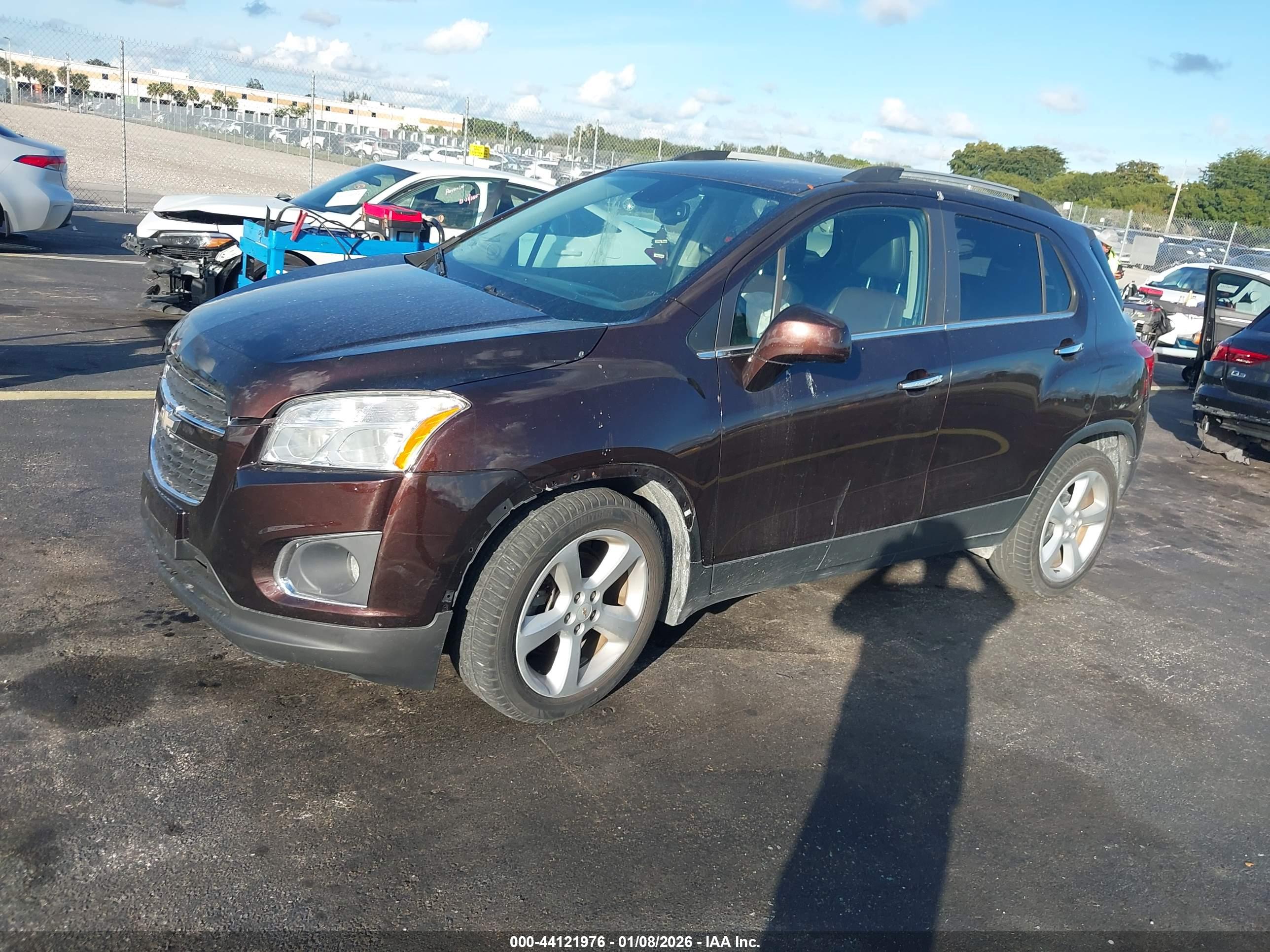 CHEVROLET TRAX image 2