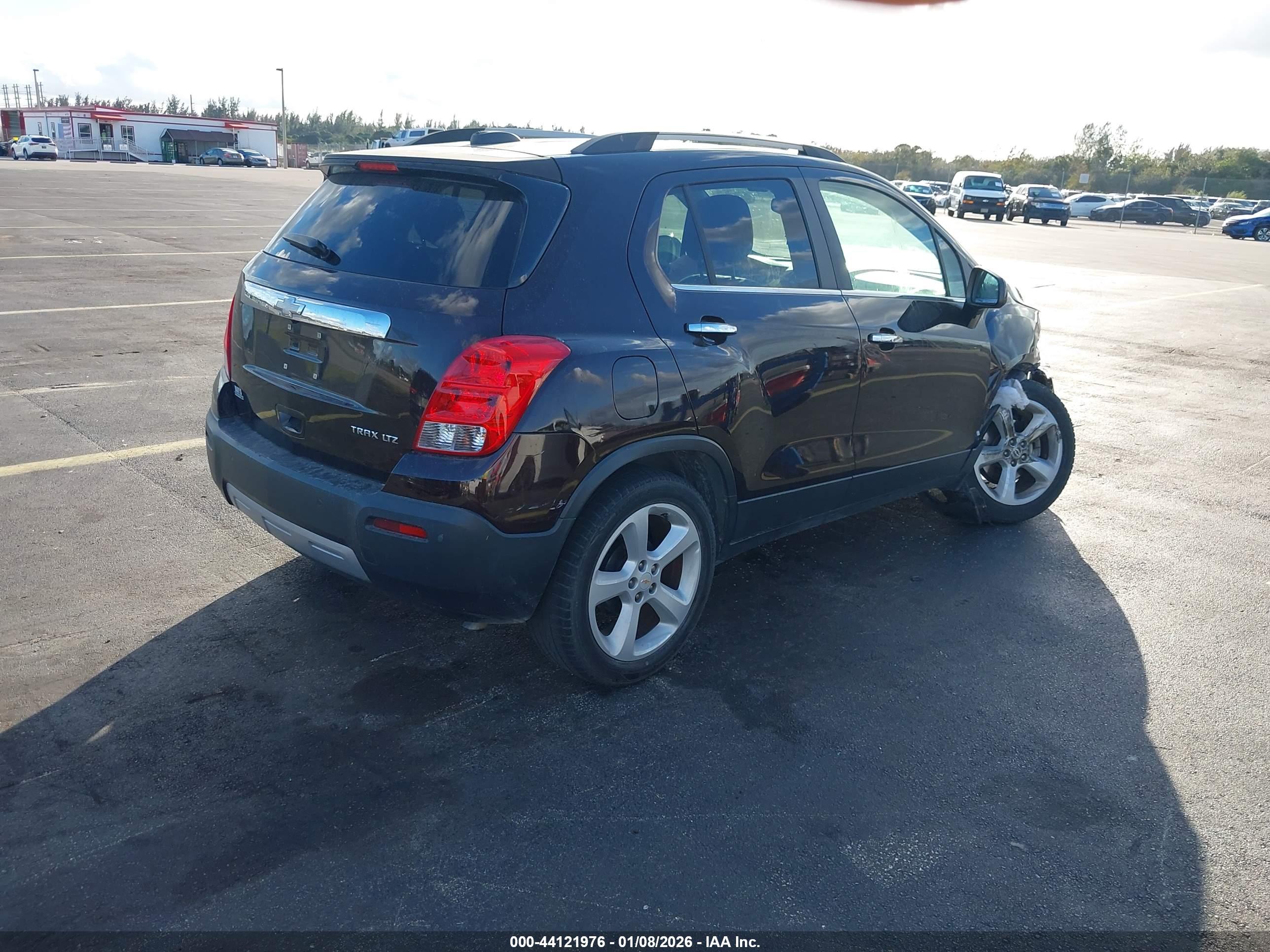 CHEVROLET TRAX image 4