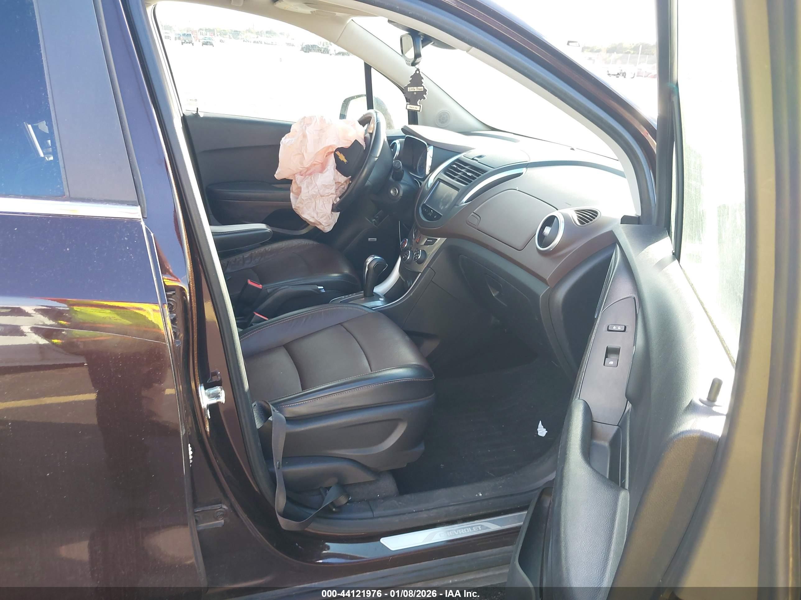CHEVROLET TRAX image 5